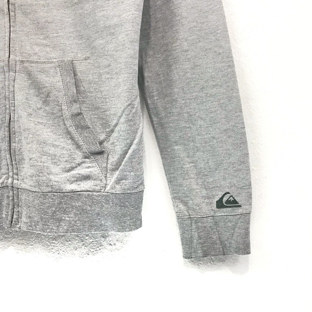 Quiksilver × Vintage Vintage Quiksilver Zipper Up Hoodie Sweatshirt Size US M / EU 48-50 / 2 - 5 Thumbnail