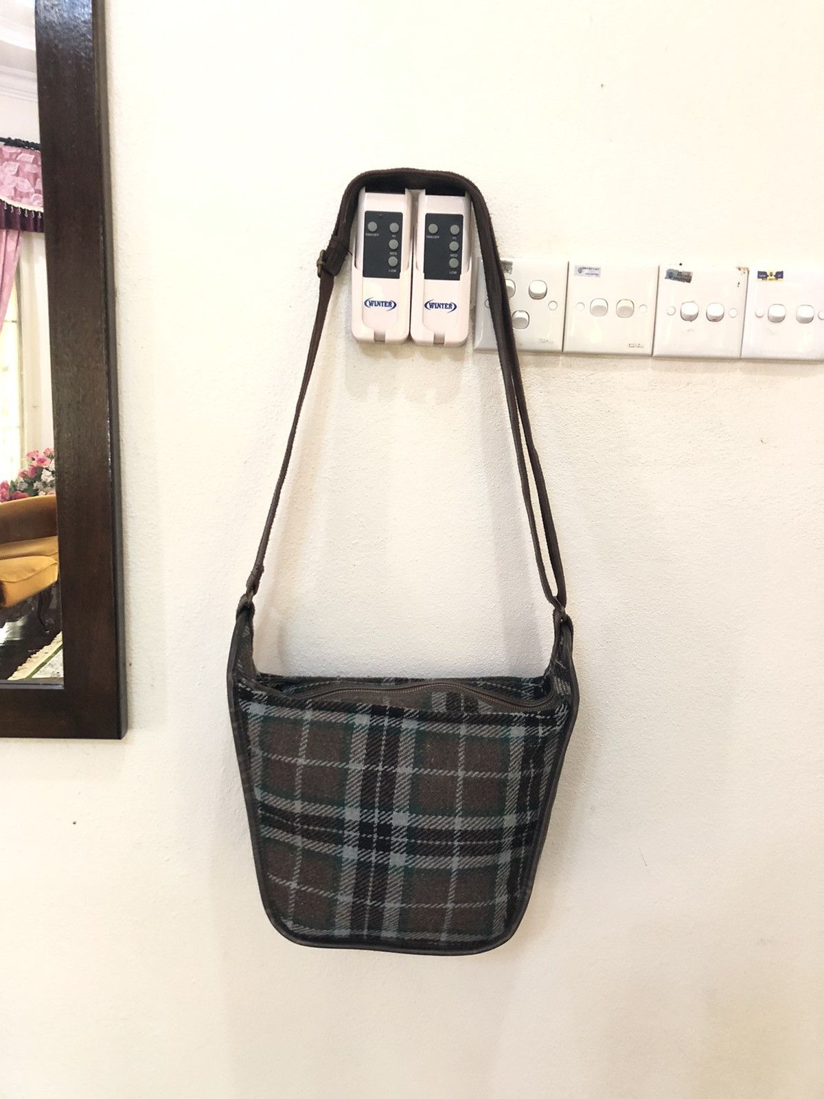 Harris Tweed Harris Tweed Sling / Massenger Bag Size ONE SIZE - 5 Thumbnail