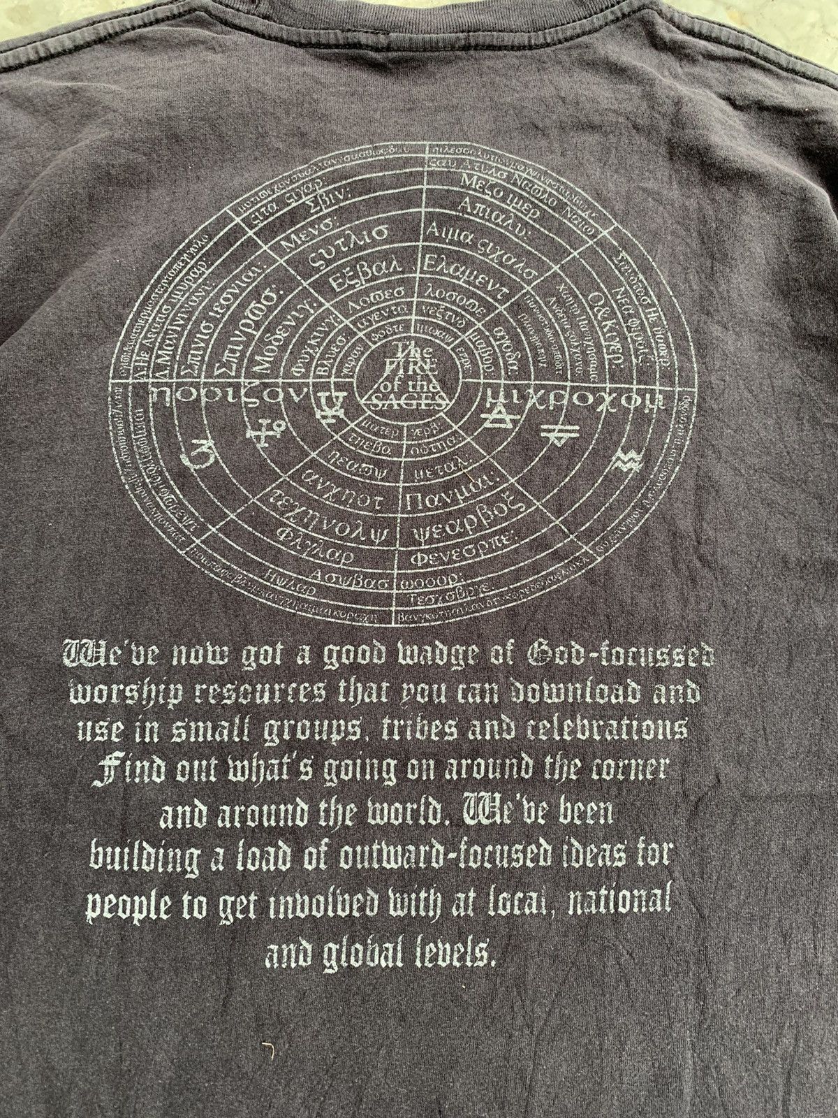 Vintage Vintage Faded The Fire Of the Sages Black Magic Tshirt Size US XXL / EU 58 / 5 - 4 Thumbnail