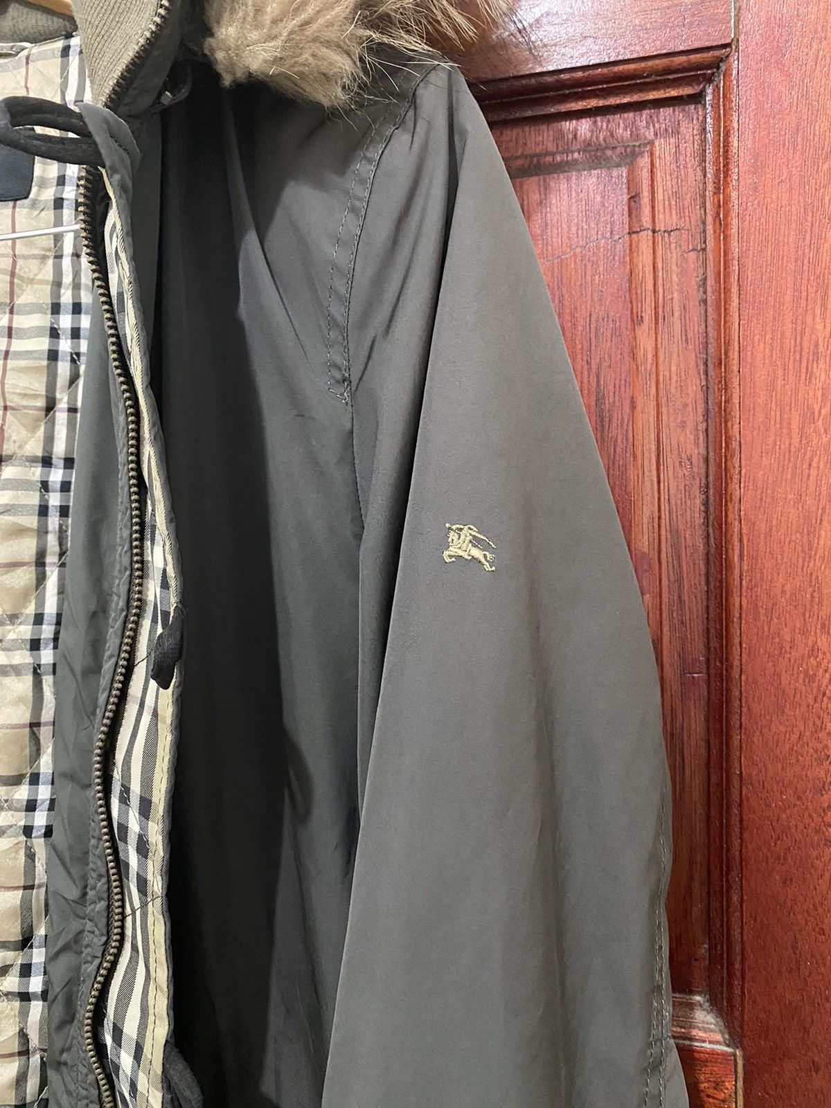 Burberry Burberry Fishtail Parka Faux Fur Jacket Nova Check Size US L / EU 52-54 / 3 - 6 Thumbnail