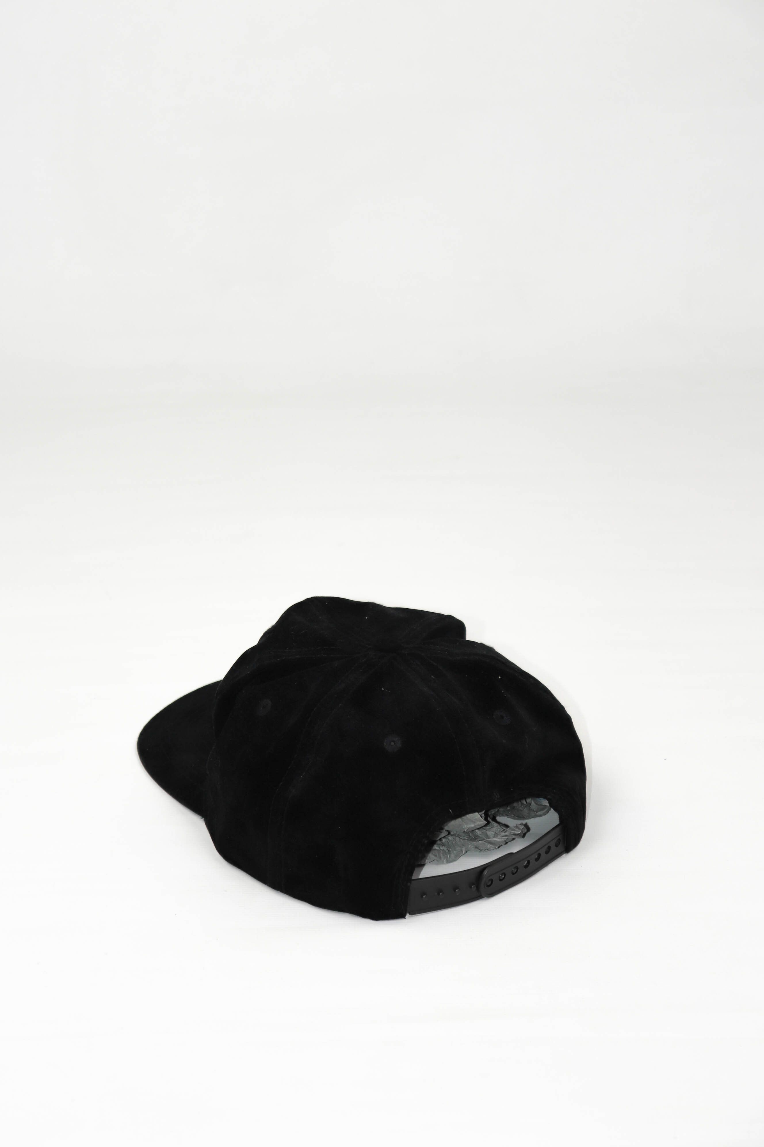 Vintage Casino Di Locarno Embroidered Big Logo Vintage Velvet Cap Size ONE SIZE - 6 Thumbnail
