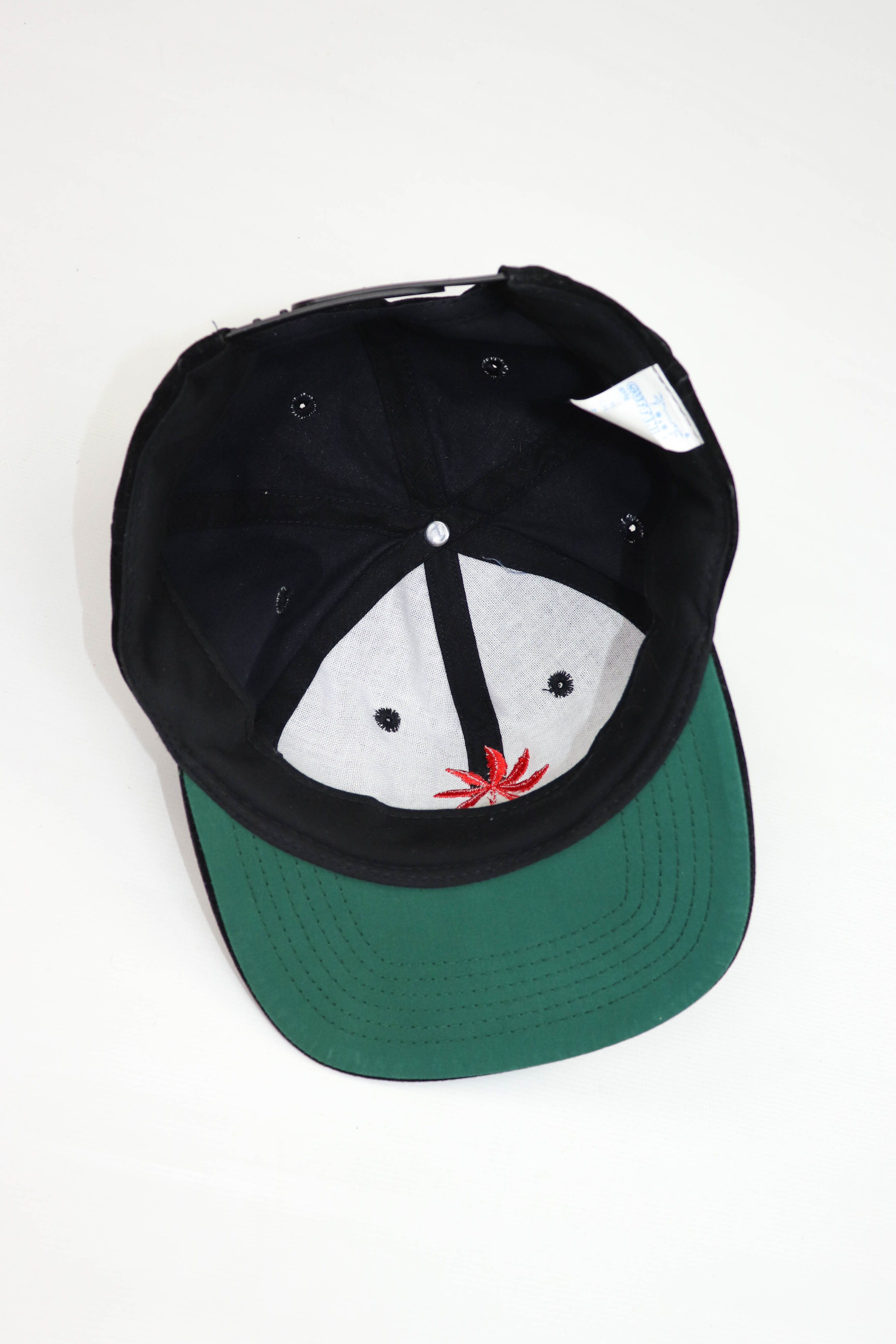 Vintage Casino Di Locarno Embroidered Big Logo Vintage Velvet Cap Size ONE SIZE - 8 Thumbnail