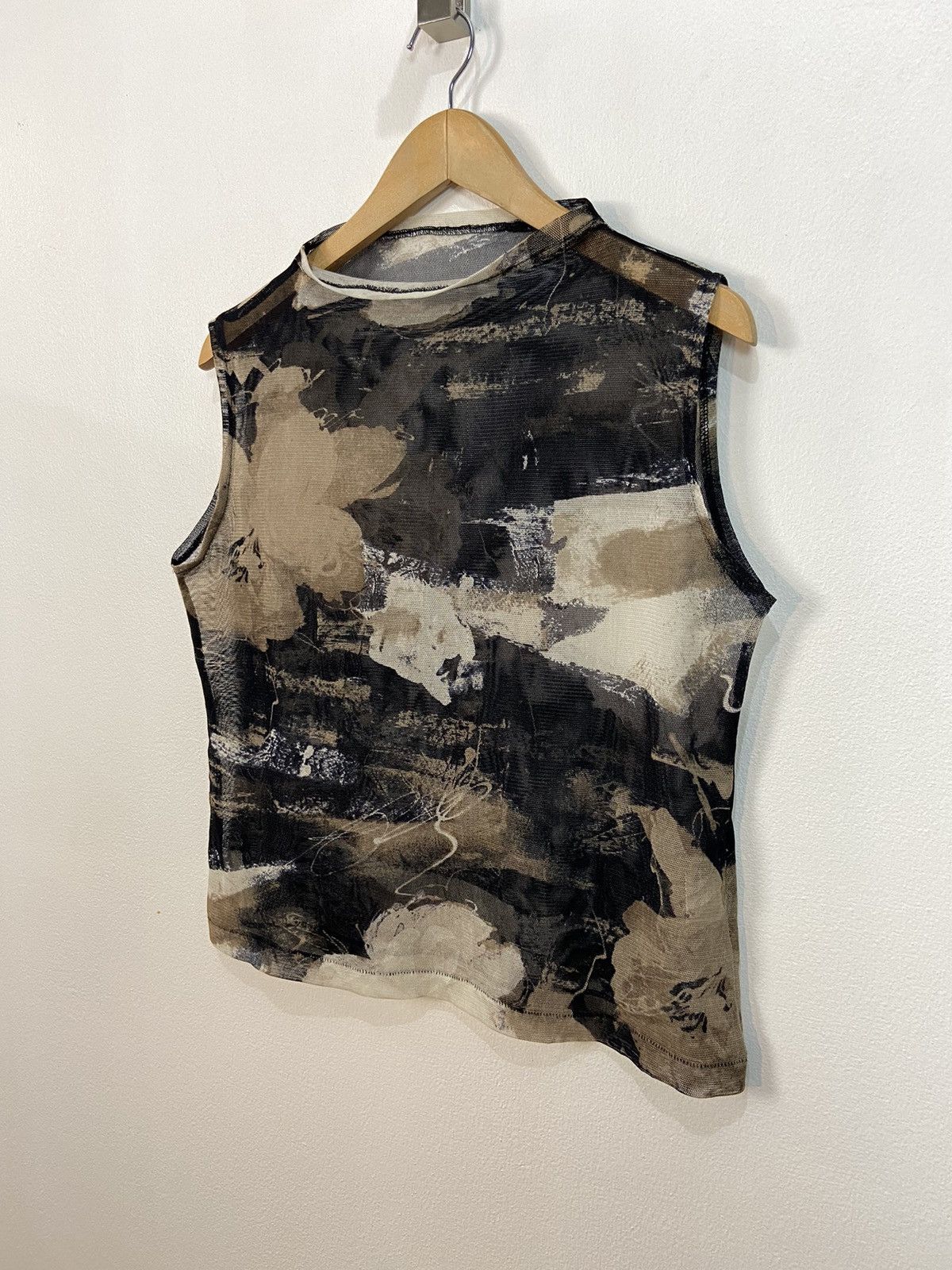 Japanese Brand Mesh Abstract Printed Top. Size M / US 6-8 / IT 42-44 - 1 Thumbnail