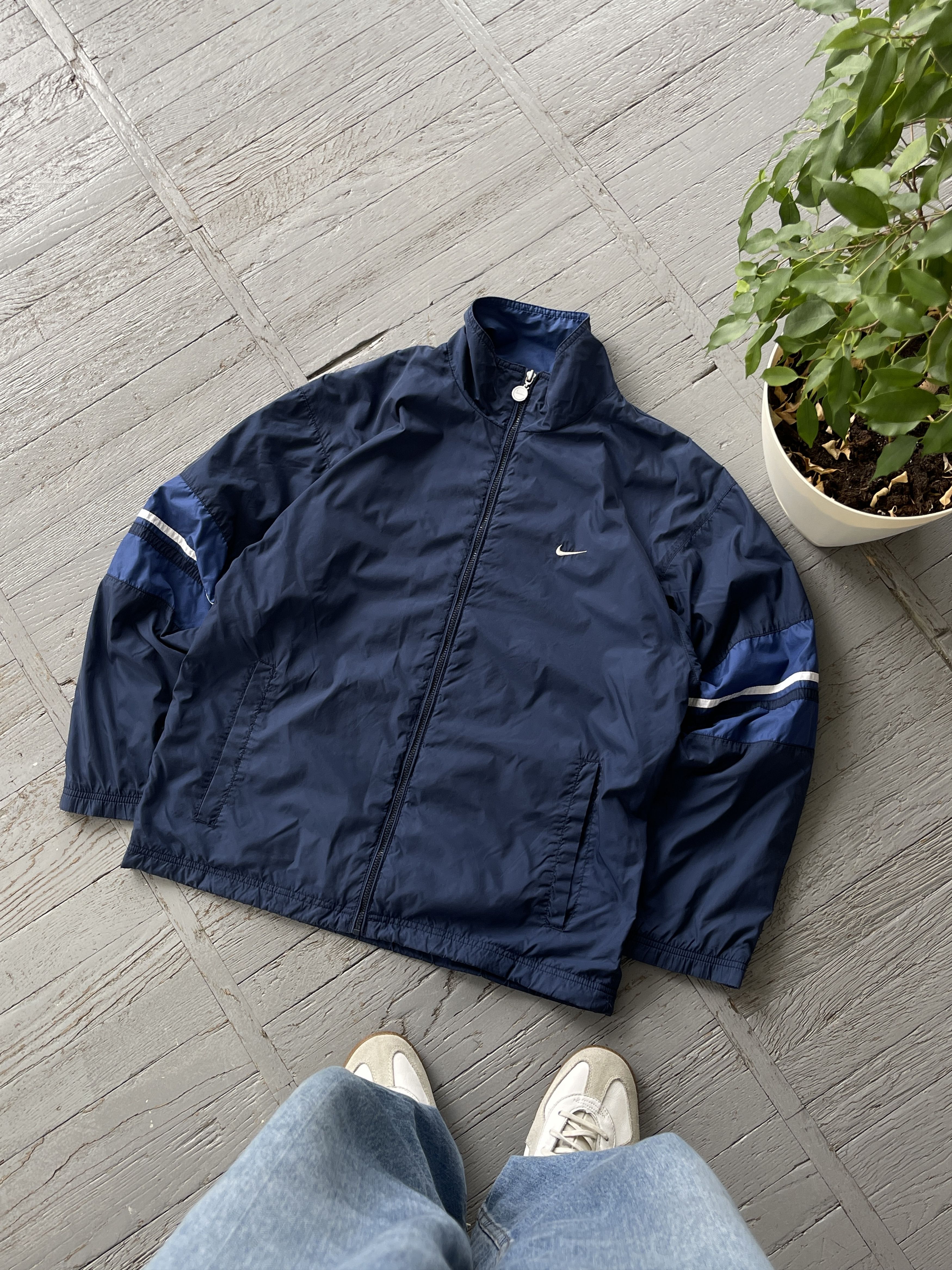 Nike × Vintage Vintage Nike Full Zip Nylon Jacket Size US S / EU 44-46 / 1 - 1 Thumbnail