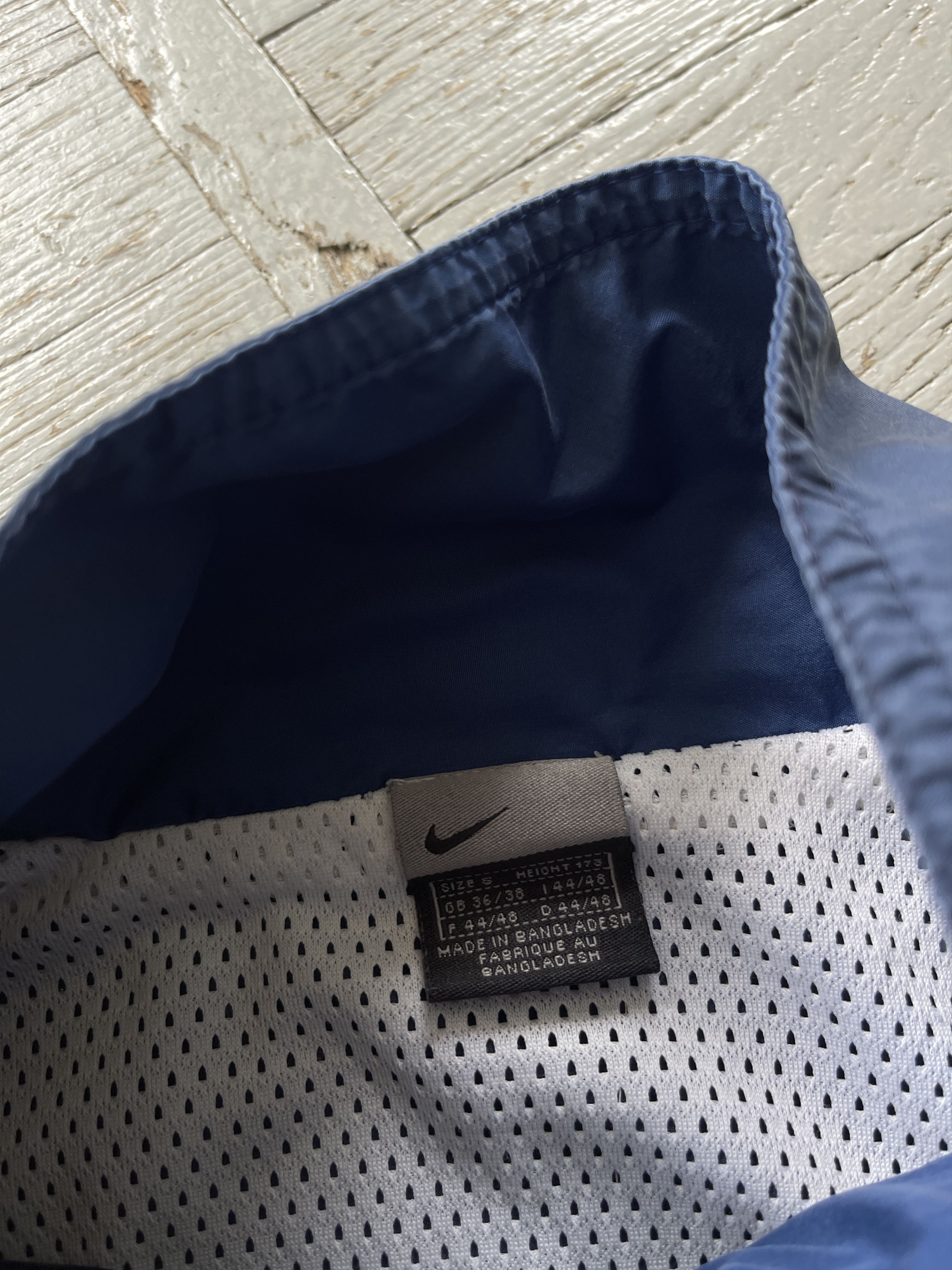 Nike × Vintage Vintage Nike Full Zip Nylon Jacket Size US S / EU 44-46 / 1 - 5 Thumbnail