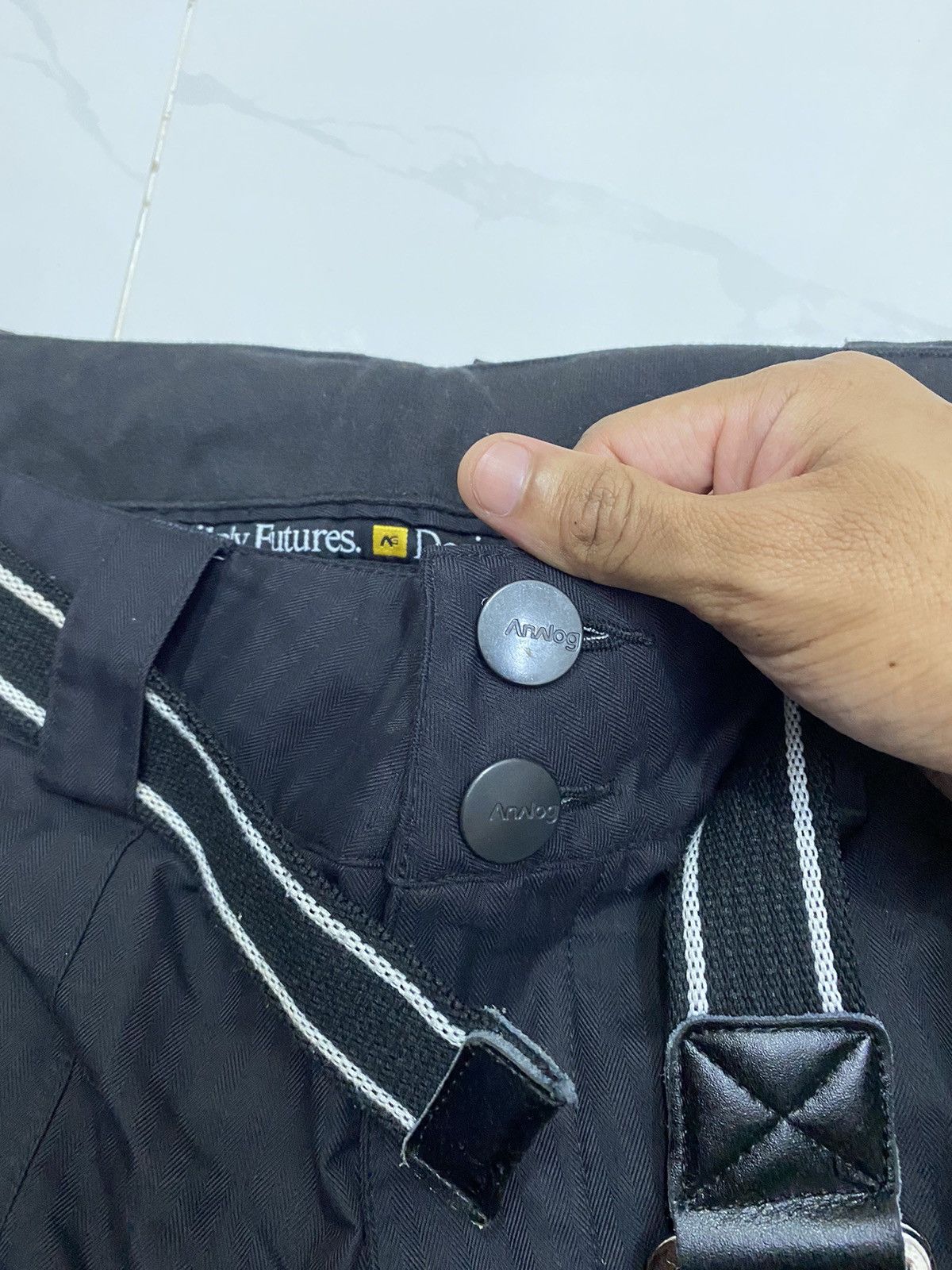 Hiroshi Fujiwara ANALOG AG DESIGN UNLIKELY FUTURES MULTI POCKET SKI PANTS Size US 34 / EU 50 - 14 Thumbnail