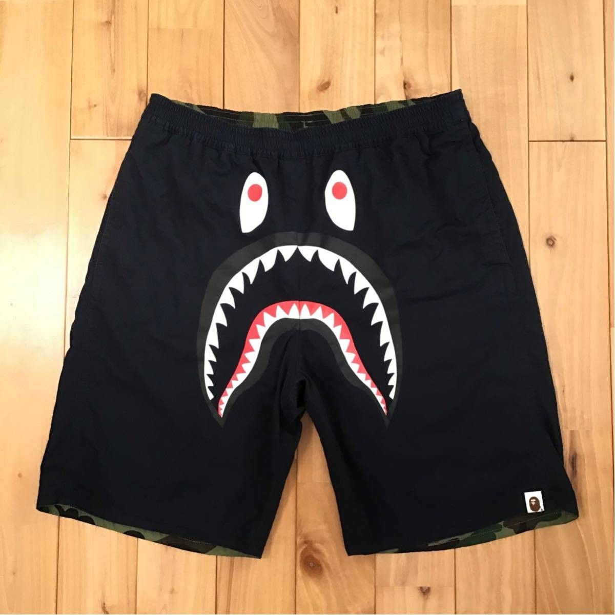 Bape 🔥Reversible🔥 1st camo green × navy Shark shorts ★size L Size US 34 / EU 50 - 2 Thumbnail
