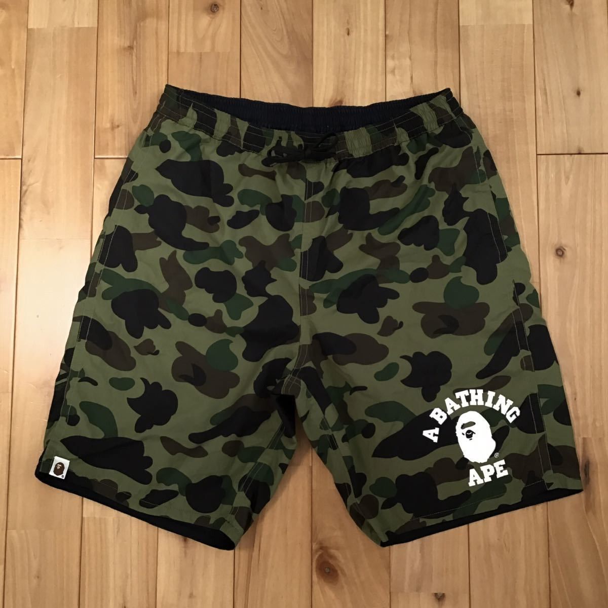 Bape 🔥Reversible🔥 1st camo green × navy Shark shorts ★size L Size US 34 / EU 50 - 4 Thumbnail