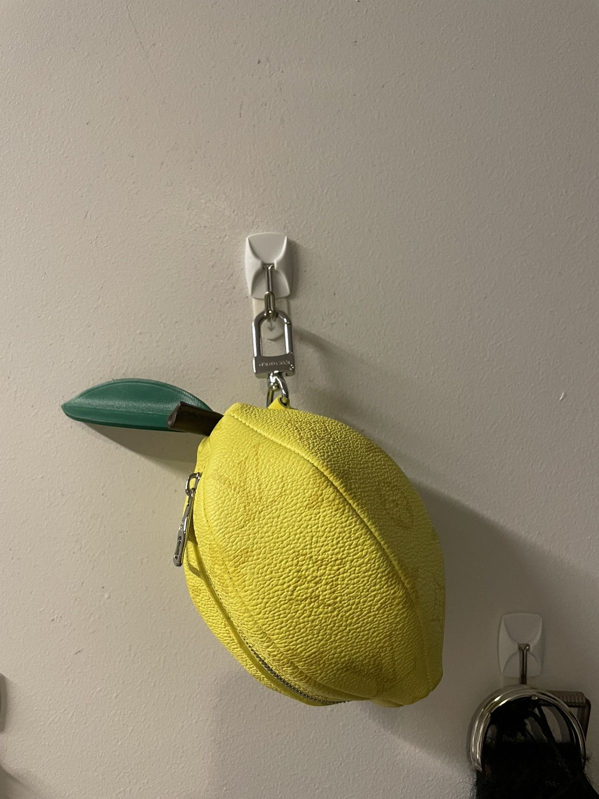 LEMON POUCH main image 0