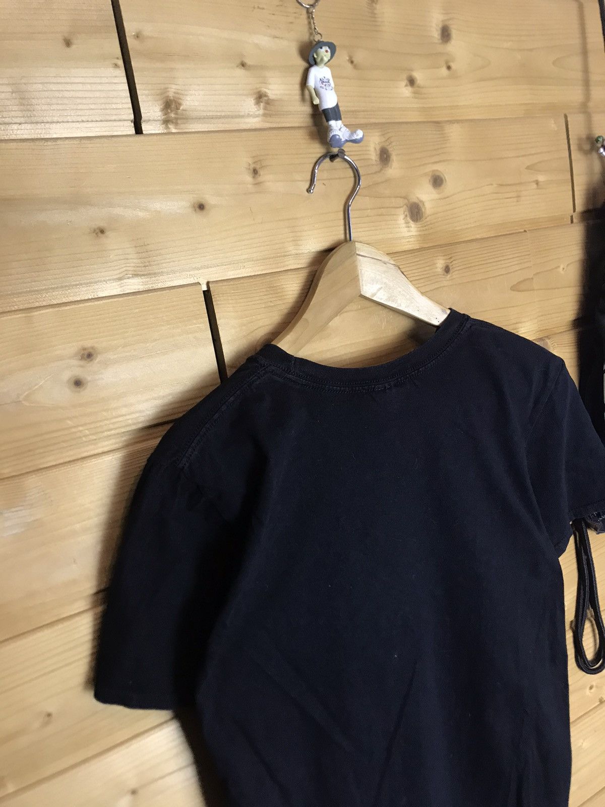 Band Tees The show must go on t-shirt Size US M / EU 48-50 / 2 - 8 Thumbnail