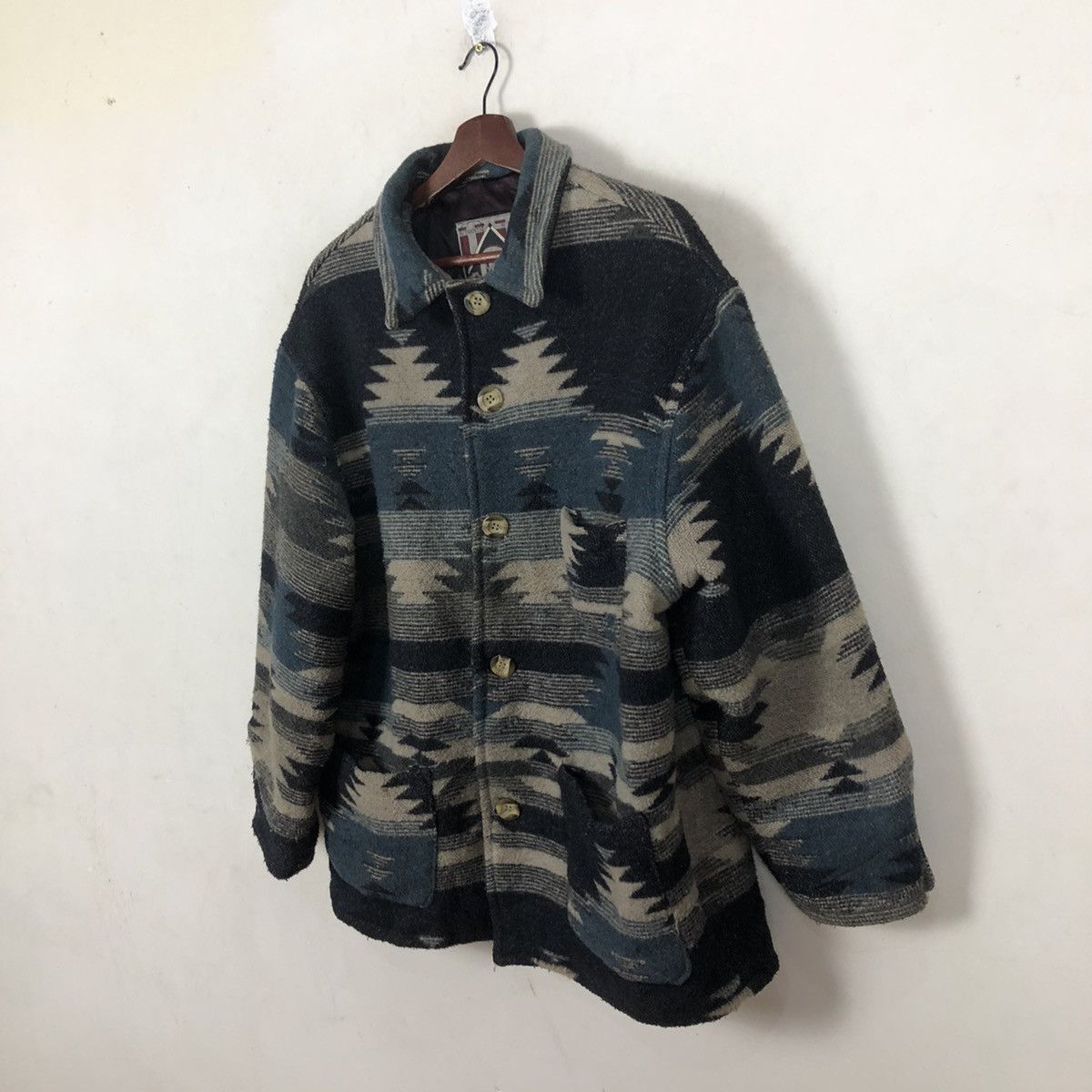 Japanese Brand AUTHENTIC CIE EXPEDITION NAVAJO DESIGN BUTTON JACKET Size US M / EU 48-50 / 2 - 2 Thumbnail