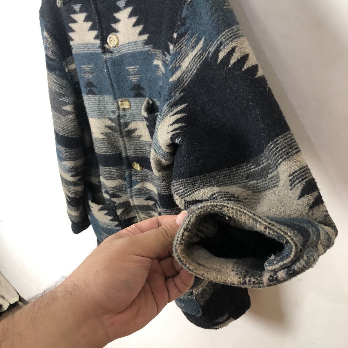 Japanese Brand AUTHENTIC CIE EXPEDITION NAVAJO DESIGN BUTTON JACKET Size US M / EU 48-50 / 2 - 5 Thumbnail