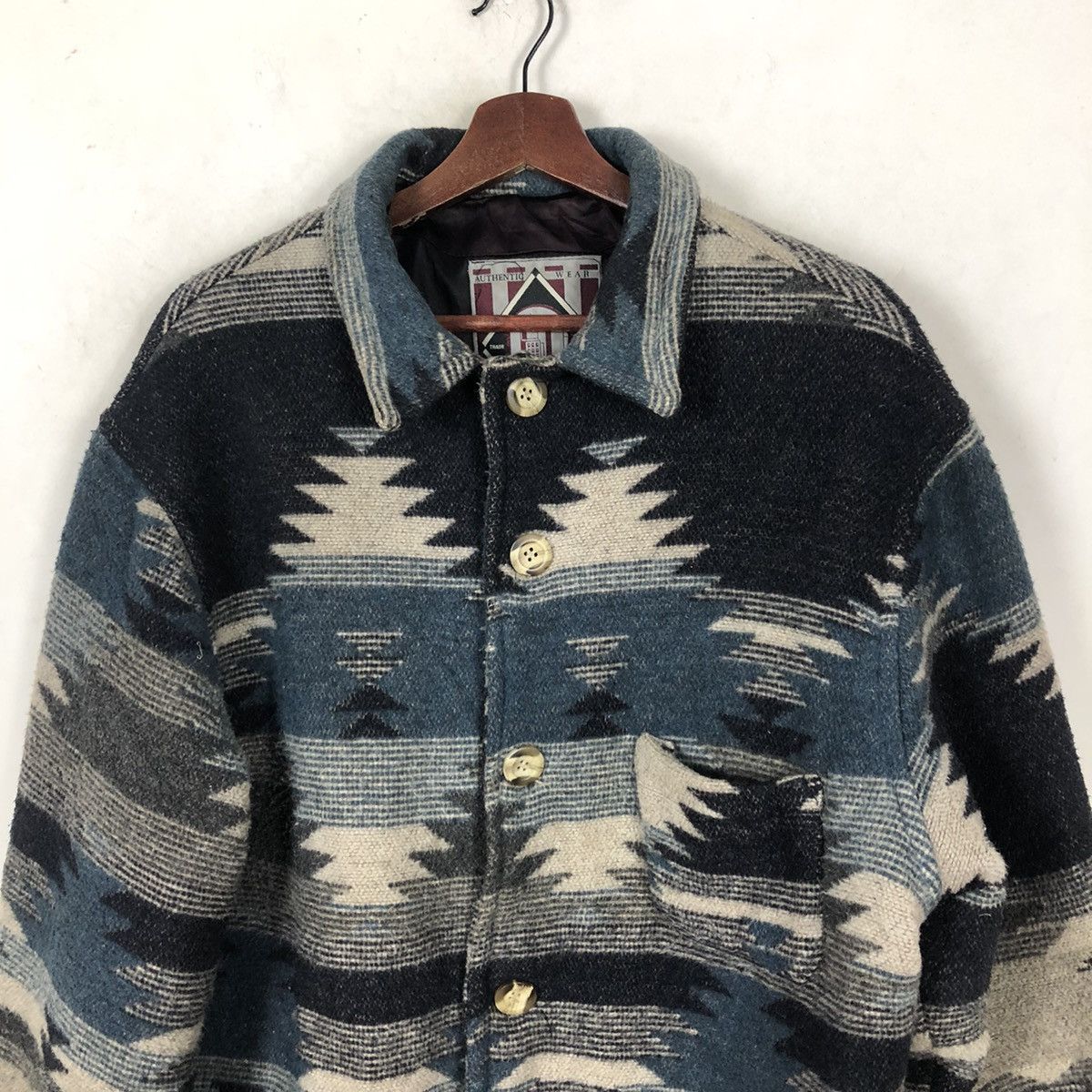 Japanese Brand AUTHENTIC CIE EXPEDITION NAVAJO DESIGN BUTTON JACKET Size US M / EU 48-50 / 2 - 3 Thumbnail