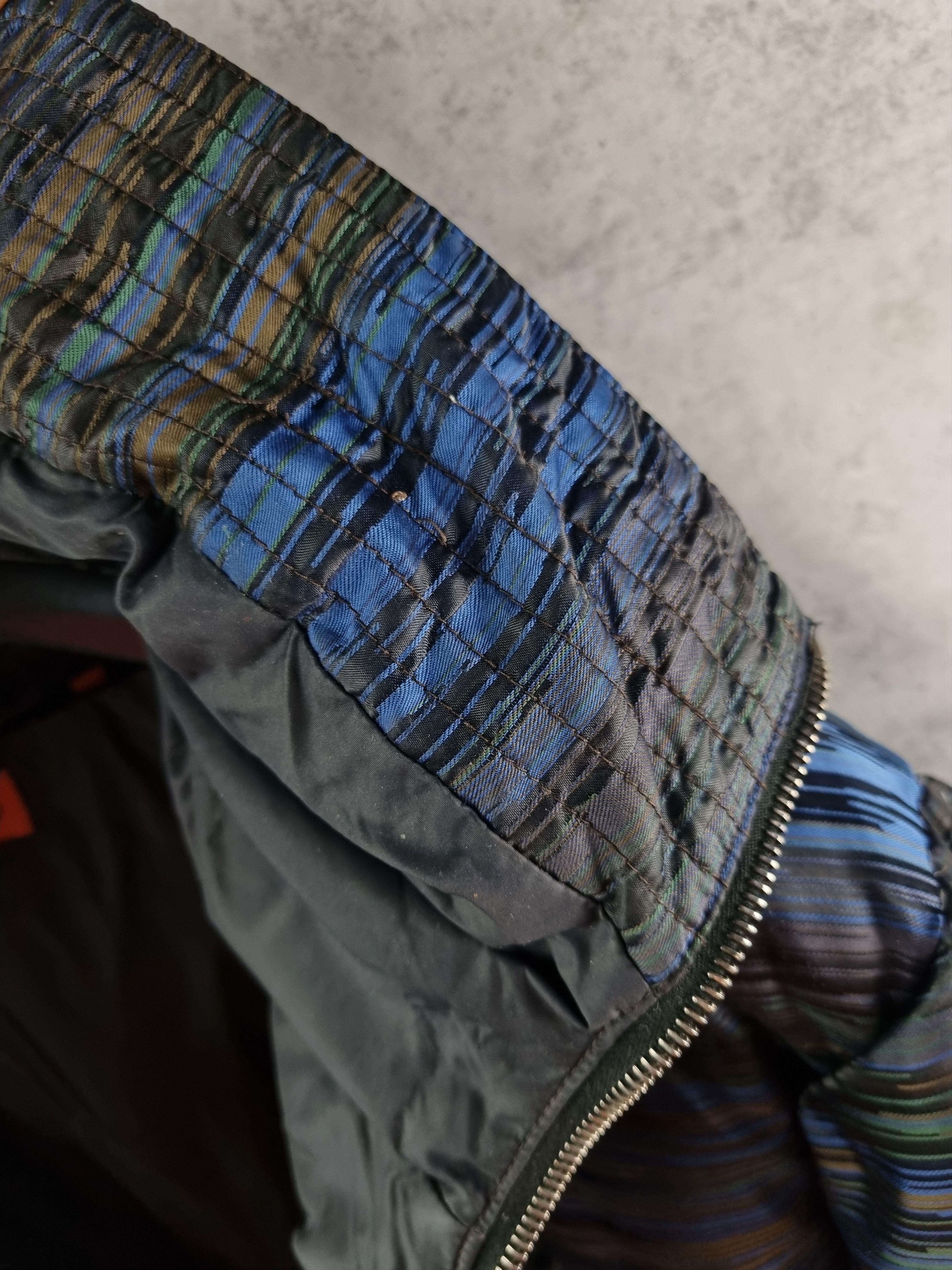 Missoni Rare Missoni Down Stripped Amazing Jacket Size US M / EU 48-50 / 2 - 15 Thumbnail