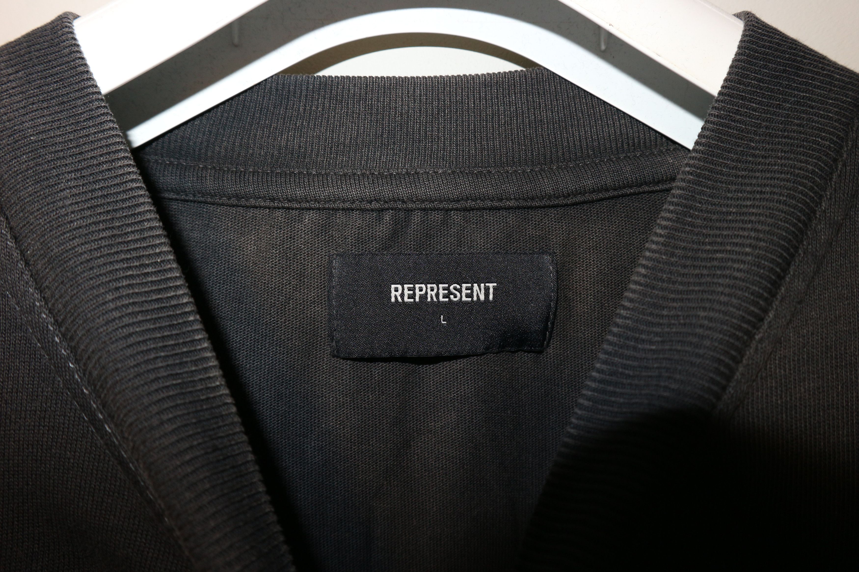Represent Clo. Represent & End collab. t-shirt *Brand new!* Size US L / EU 52-54 / 3 - 4 Thumbnail