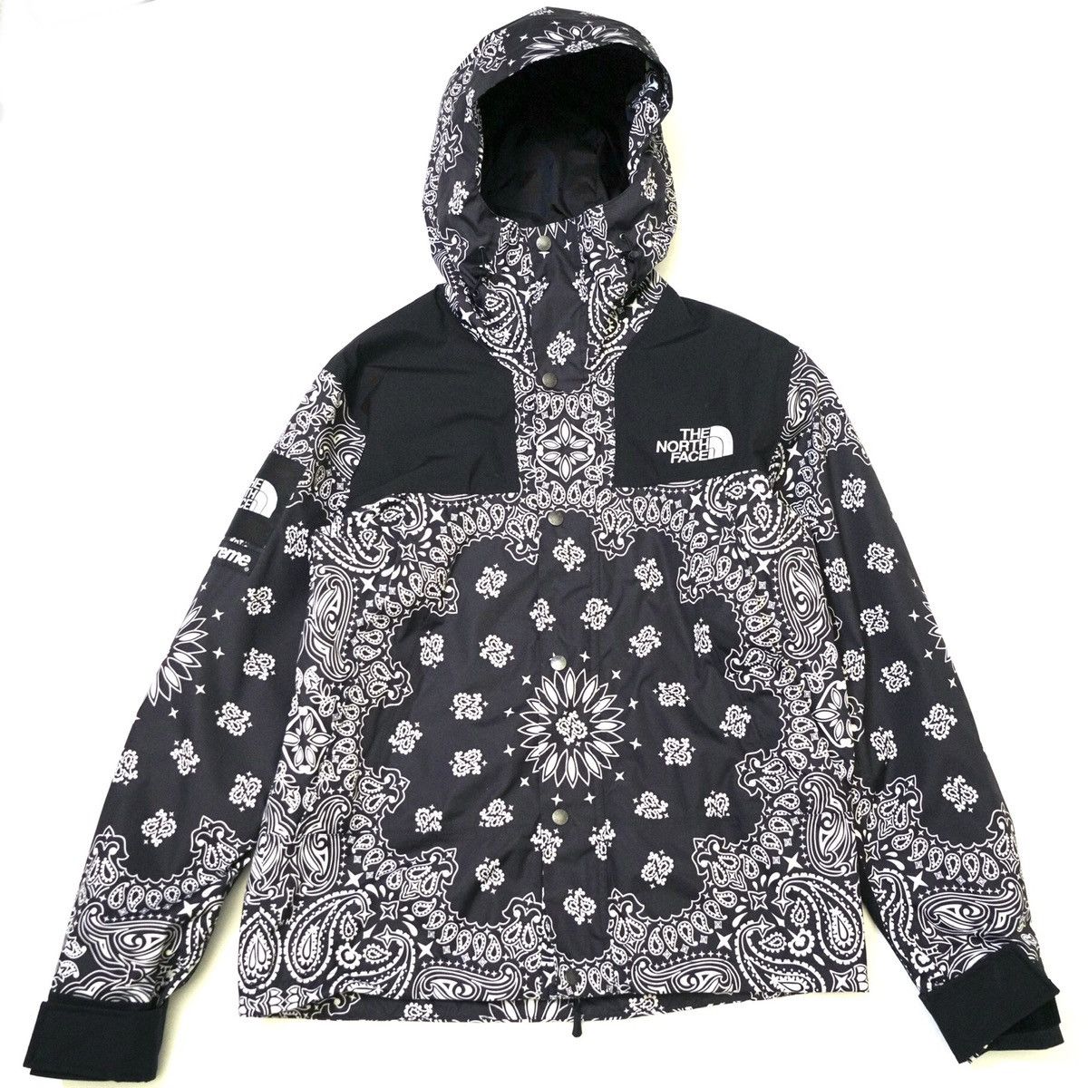 Supreme Supreme x TNF Bandana Mountain Parka in Black Size US M / EU 48-50 / 2 - 2 Thumbnail