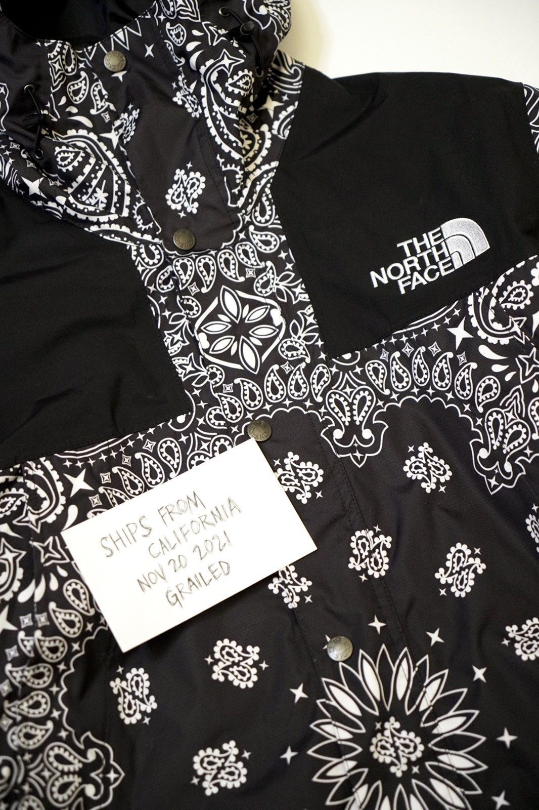 Supreme Supreme x TNF Bandana Mountain Parka in Black Size US M / EU 48-50 / 2 - 3 Thumbnail
