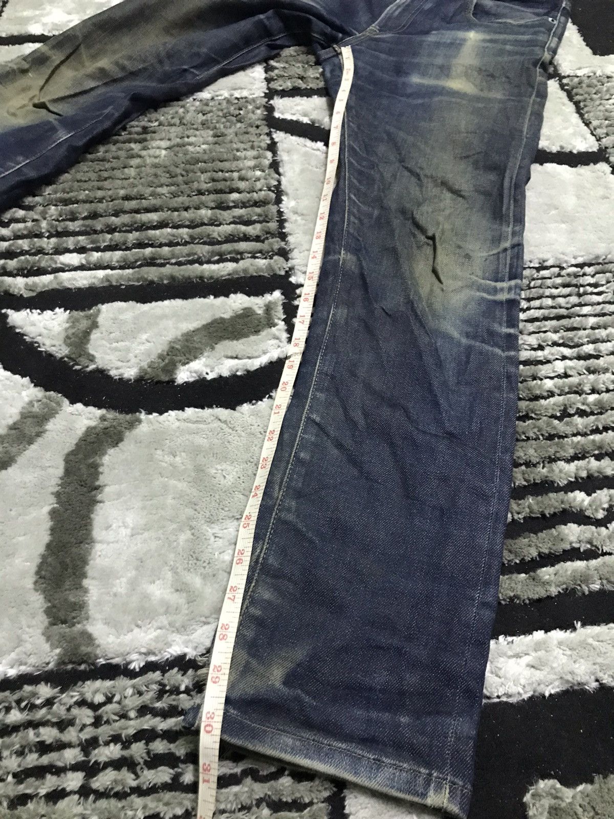 Uniqlo 30x30 Uniqlo selvedge denim jeans Size US 30 / EU 46 - 13 Thumbnail
