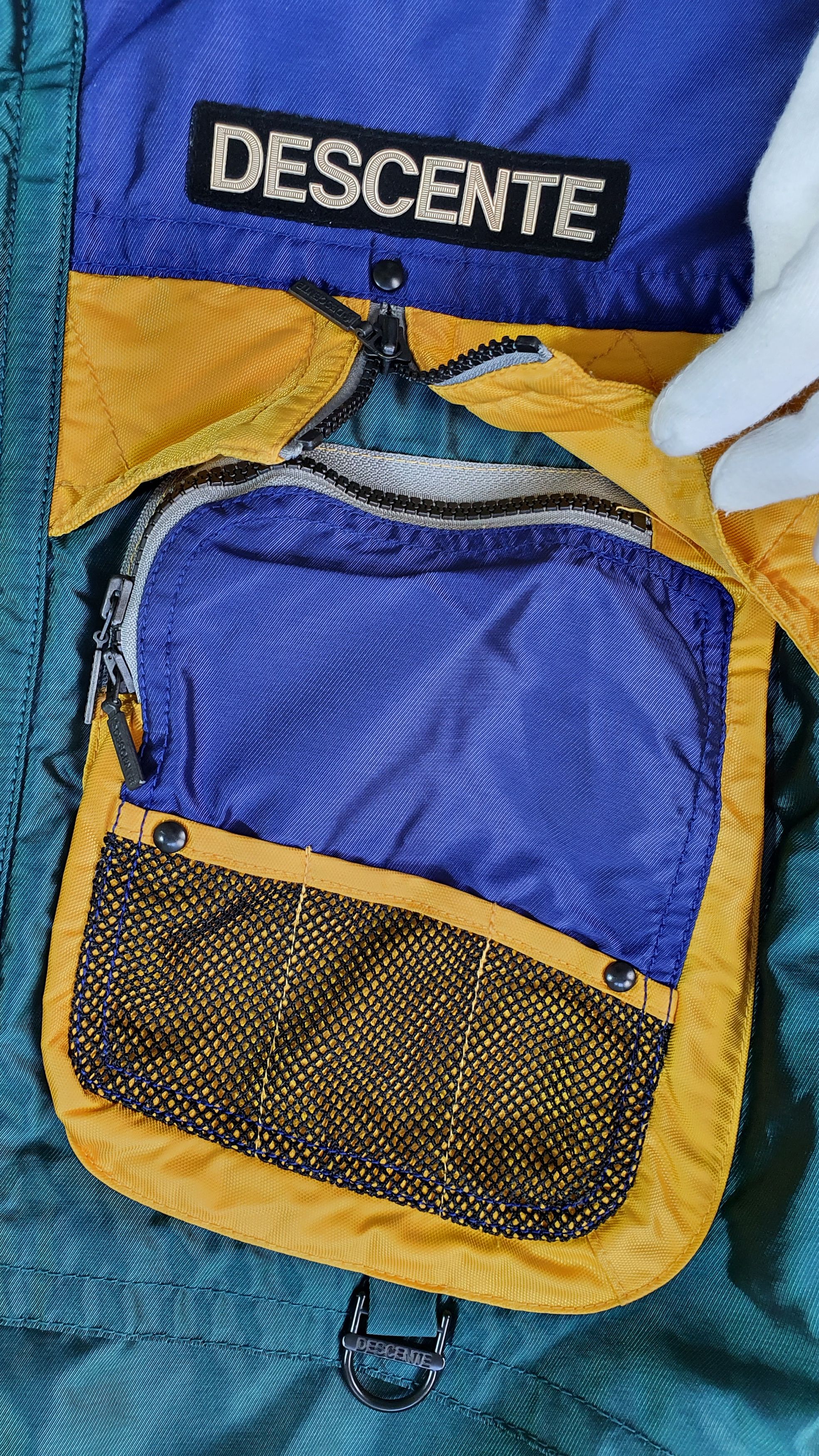 Asics × Descente × Vintage 90s DESCENTE Canada Ski Team Multi pocket Jacket Size US L / EU 52-54 / 3 - 13 Thumbnail