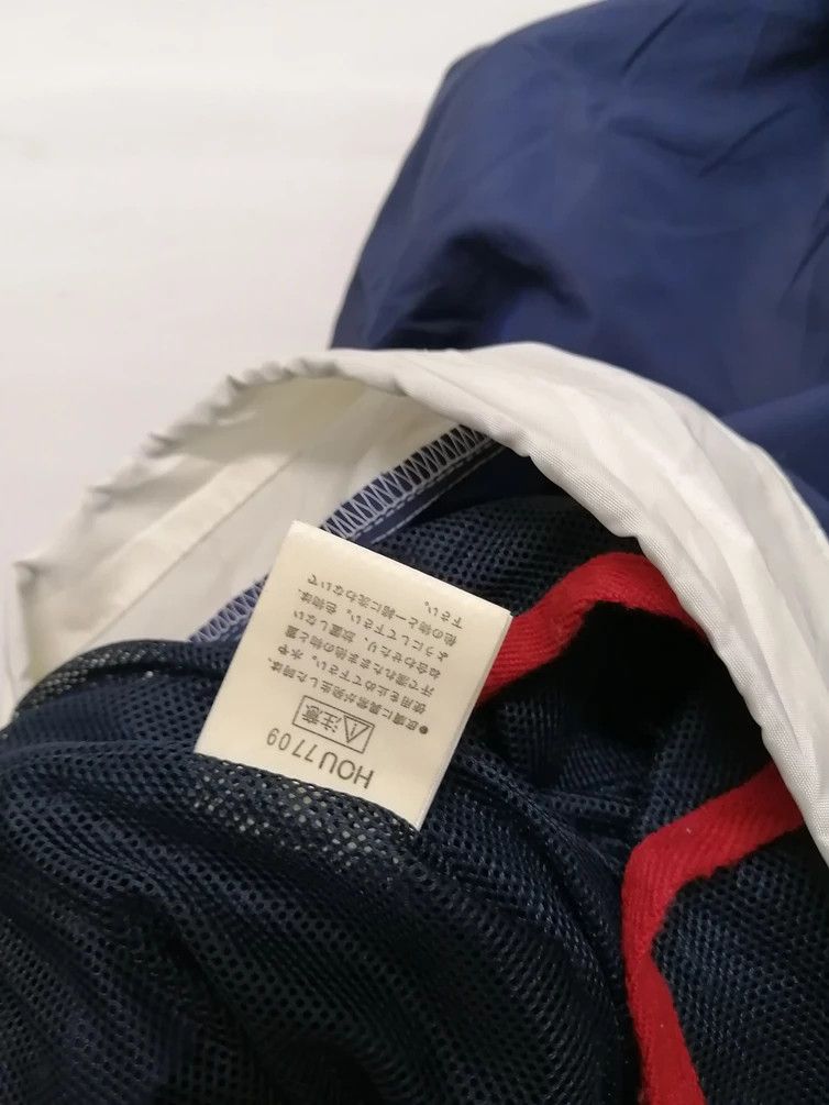 Helly Hansen HELLY HANSEN Oversized Sailing Gear Jacket - Size M Size US M / EU 48-50 / 2 - 9 Thumbnail