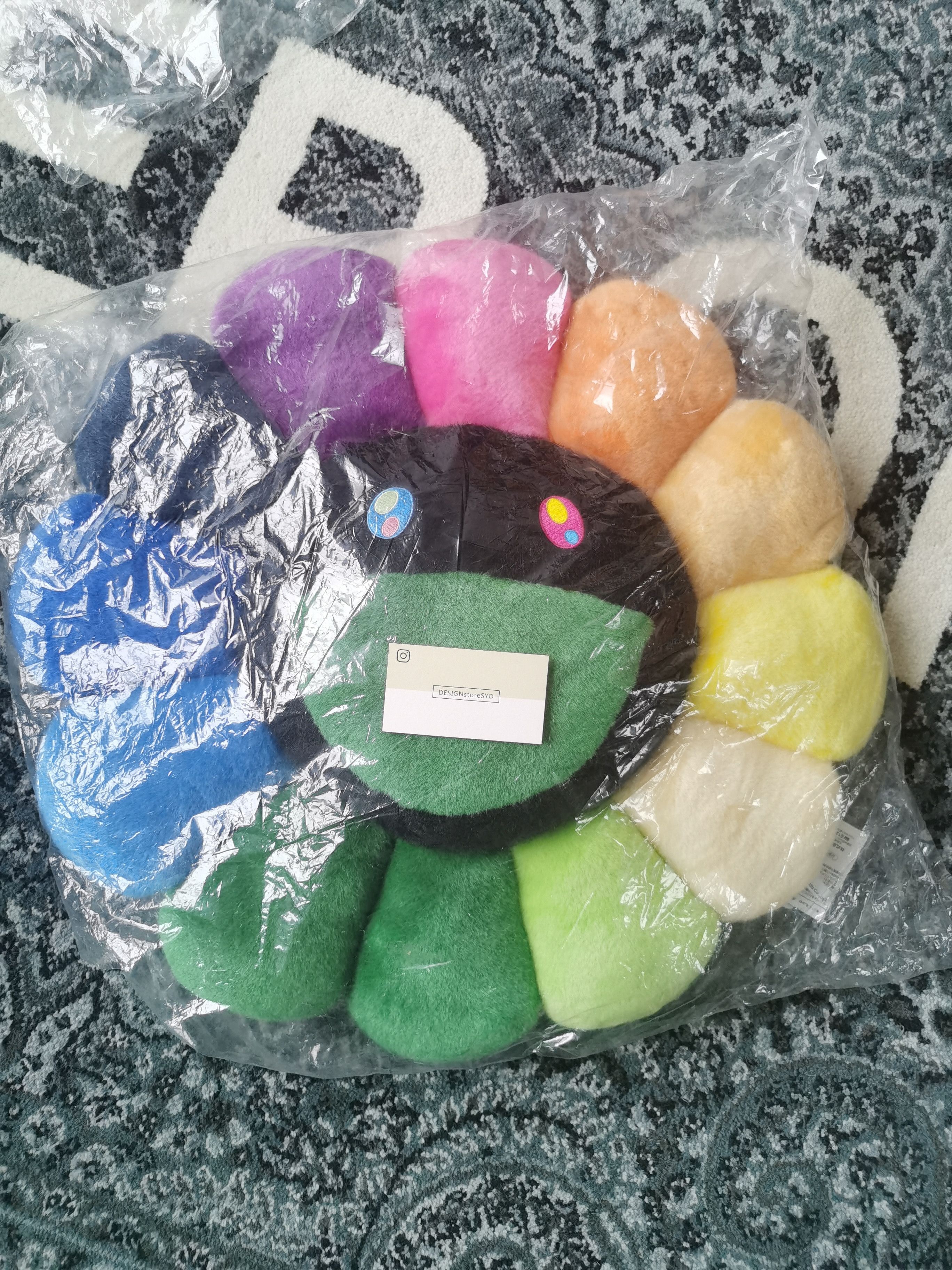 Takashi Murakami Takashi Murakami - Rainbow and Black Flower Cushion 60CM Size ONE SIZE - 10 Thumbnail