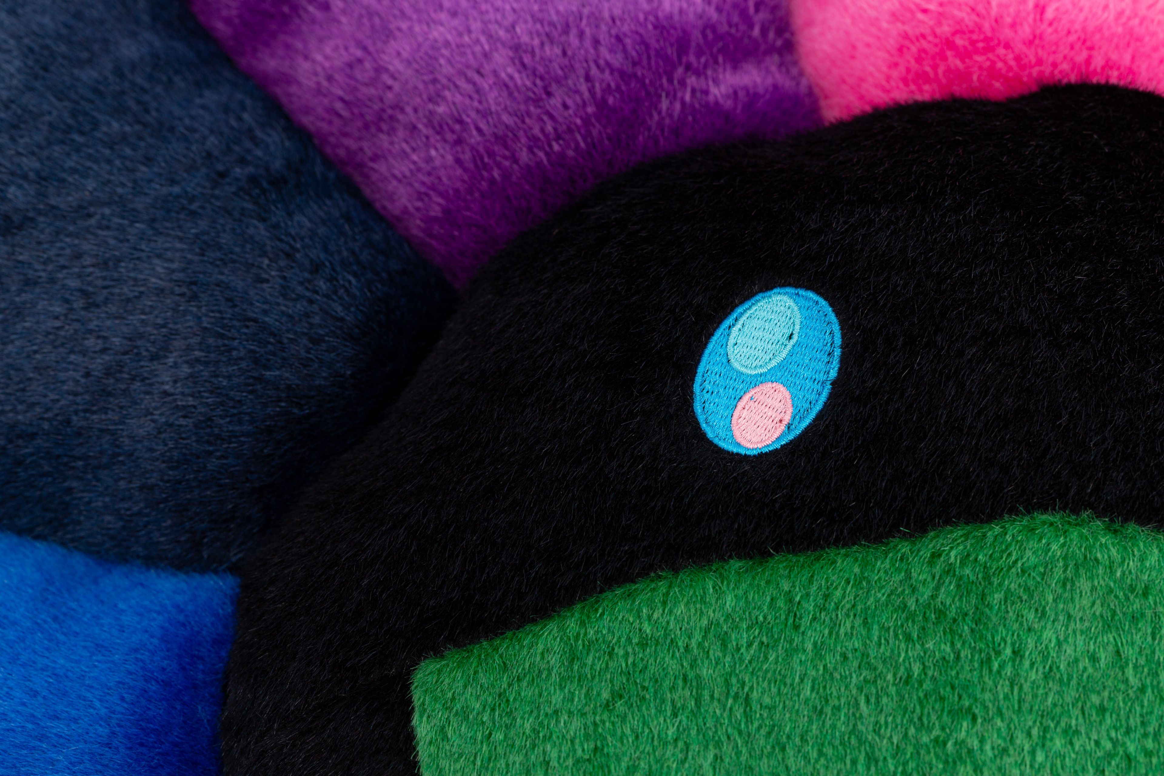 Takashi Murakami Takashi Murakami - Rainbow and Black Flower Cushion 60CM Size ONE SIZE - 4 Thumbnail