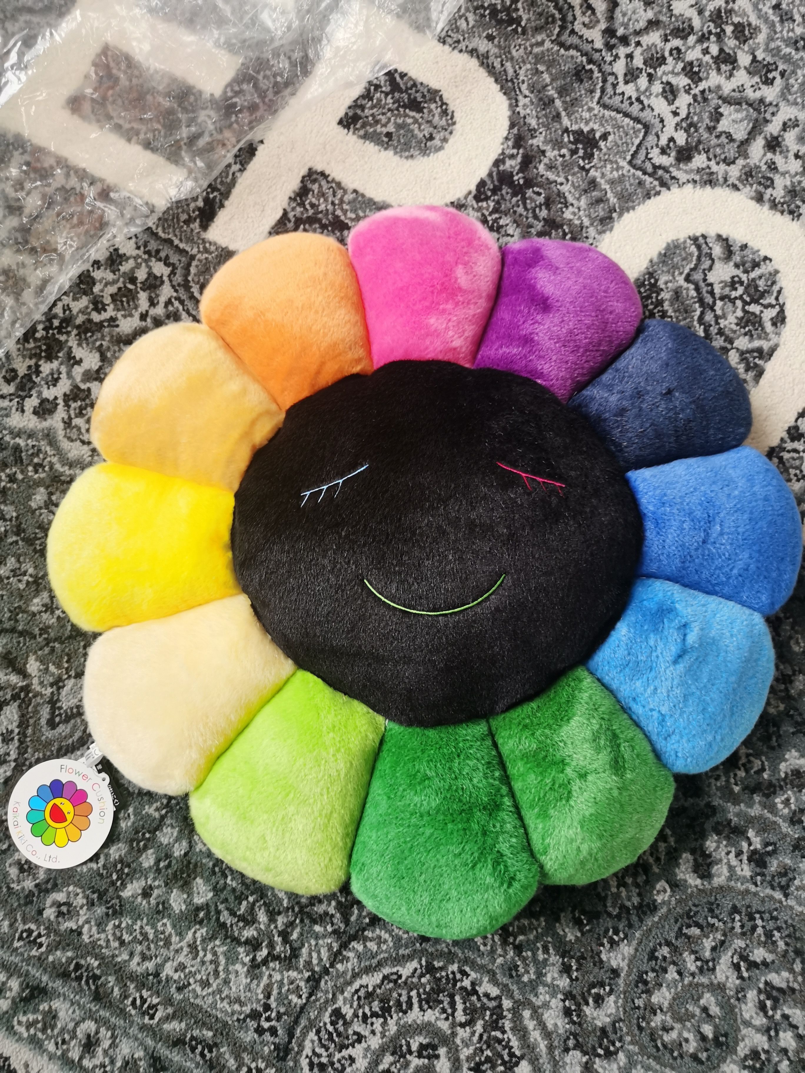Takashi Murakami Takashi Murakami - Rainbow and Black Flower Cushion 60CM Size ONE SIZE - 12 Thumbnail