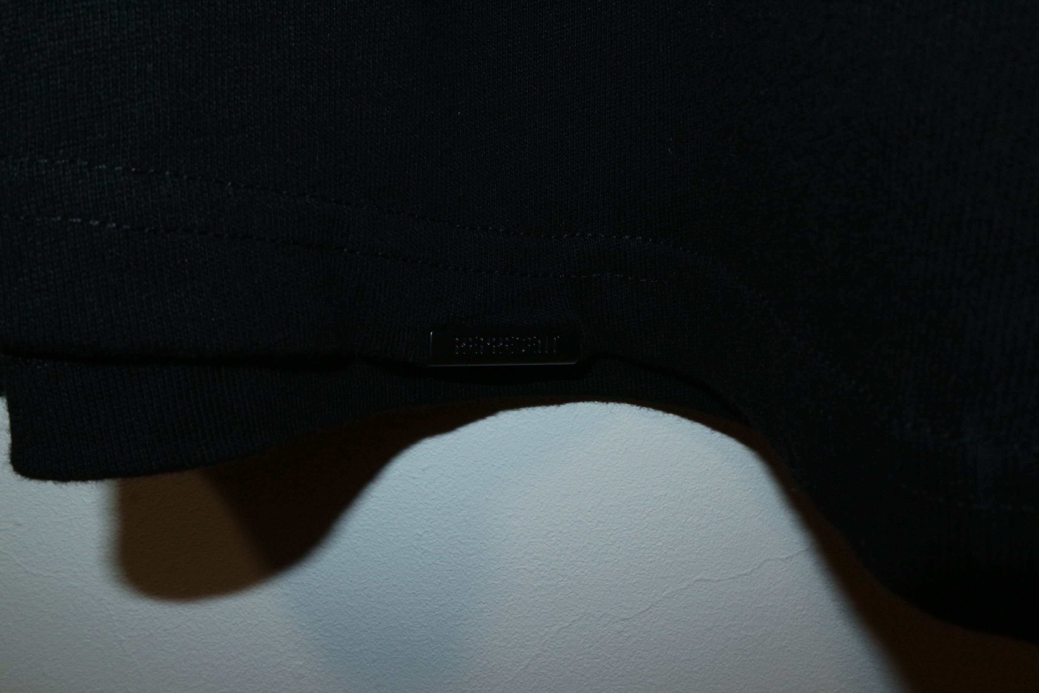 Represent Clo. SHARK PRINT T-SHIRT Size US L / EU 52-54 / 3 - 5 Thumbnail