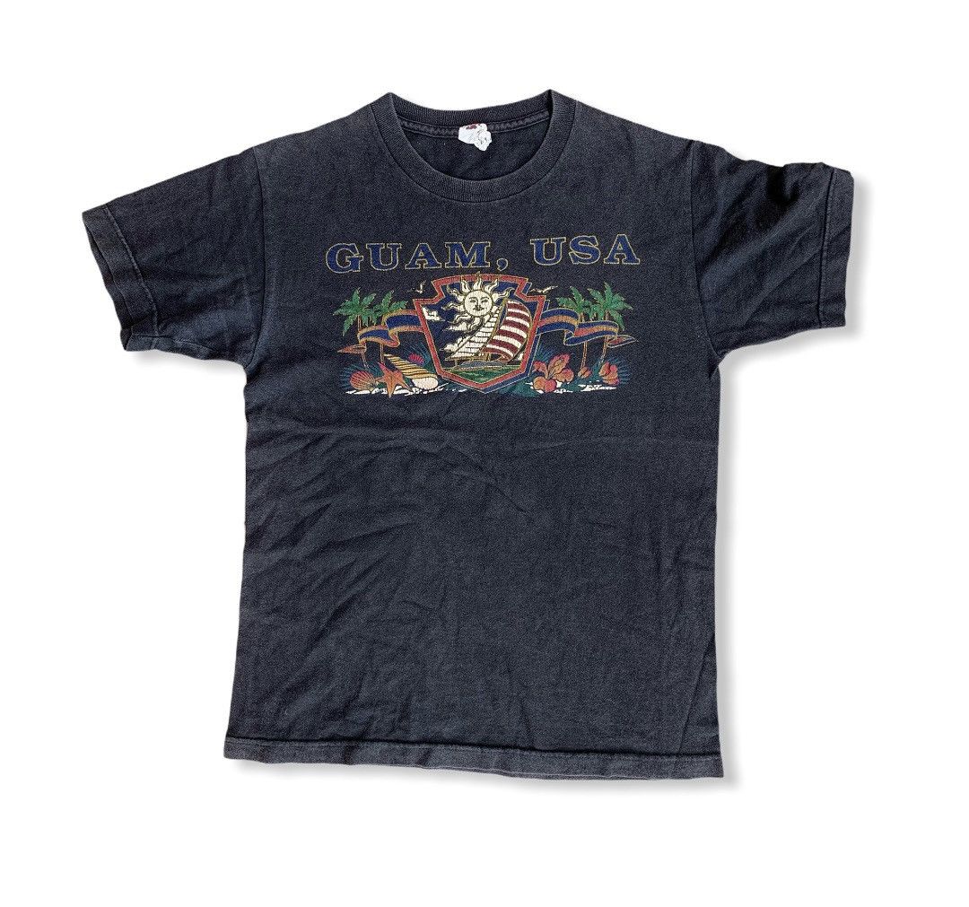 Vintage Vintage Guam Usa Tshirt Size US S / EU 44-46 / 1 - 1 Thumbnail