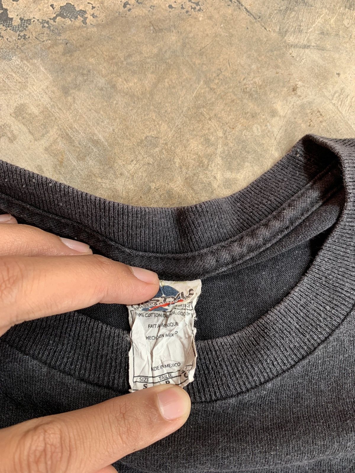 Vintage Vintage Guam Usa Tshirt Size US S / EU 44-46 / 1 - 2 Thumbnail