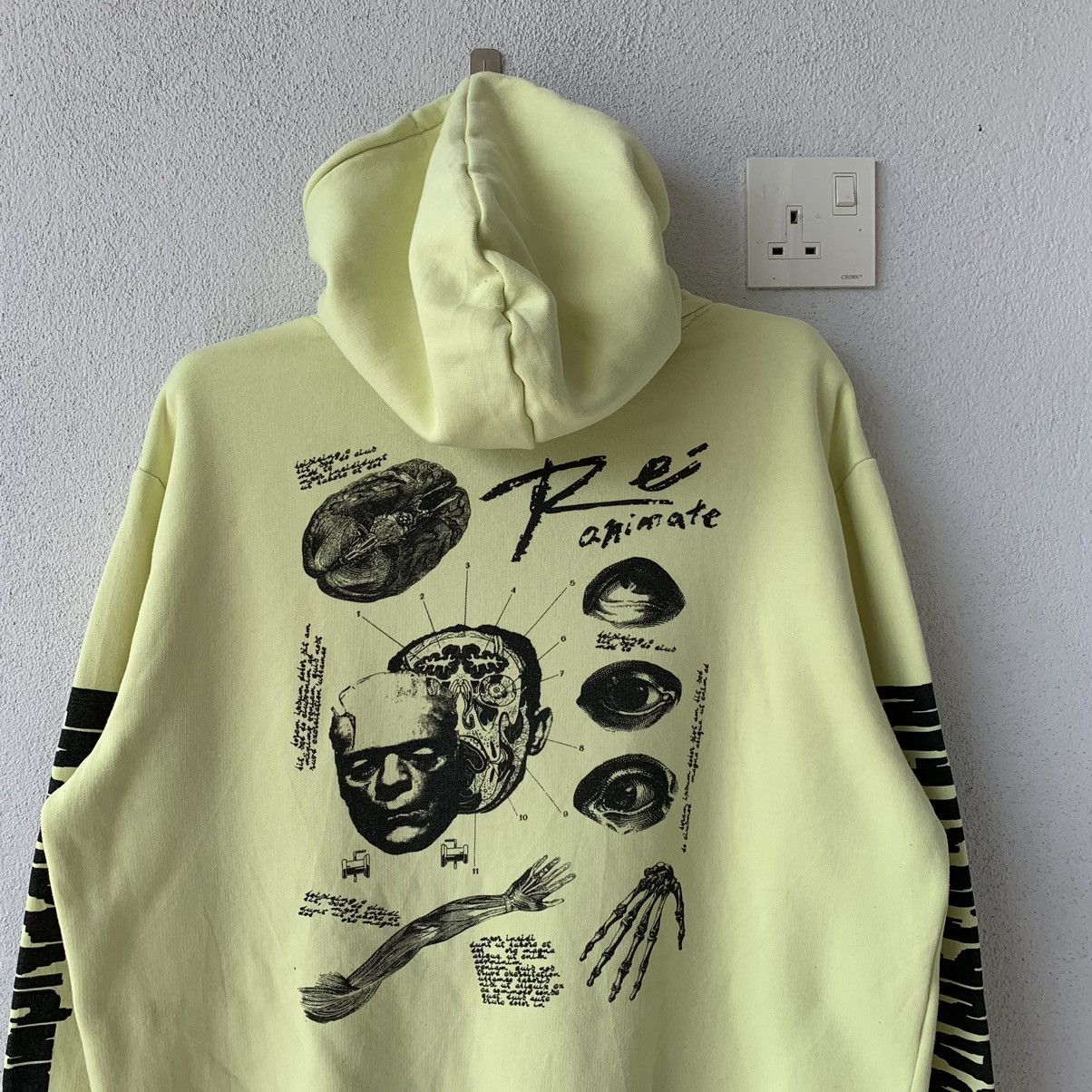 H&M FRANKENSTEIN X H&M hoodie big design.. monster.. horror Size US M / EU 48-50 / 2 - 8 Thumbnail