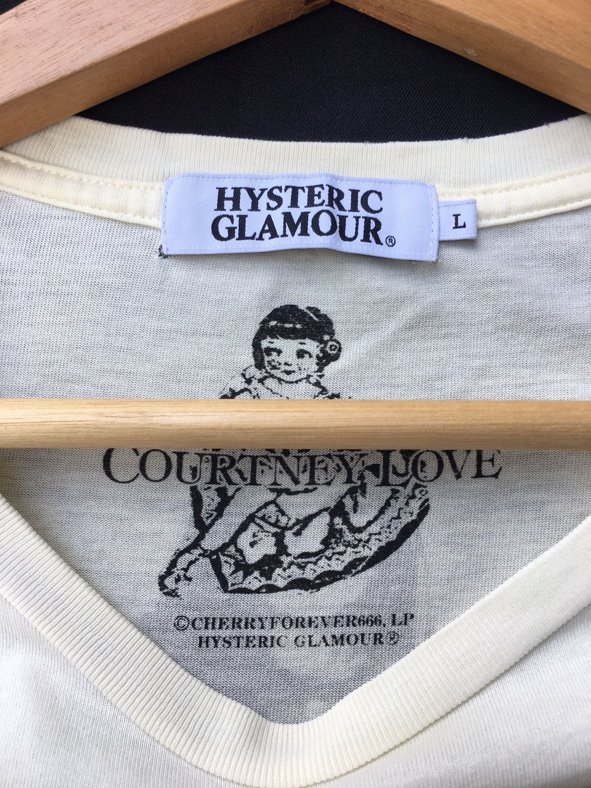 Hysteric Glamour Rare Japanese Brand Hysteric Glamour x Courtney Love TShirt Size US L / EU 52-54 / 3 - 7 Thumbnail