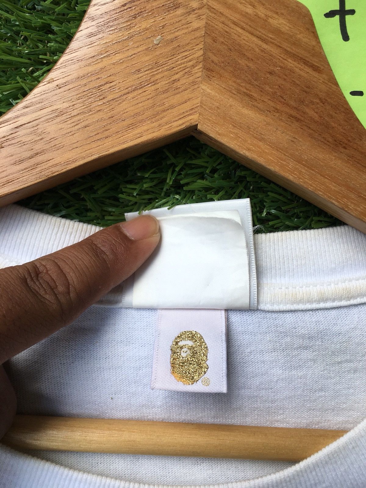 Bape Rare Bape Big Logo Tshirt Size US S / EU 44-46 / 1 - 12 Thumbnail