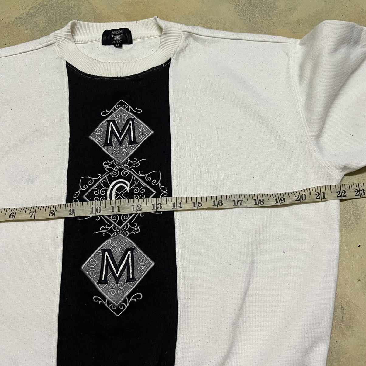MCM Vintage MCM Big Logo Sweatshirt Size US M / EU 48-50 / 2 - 12 Thumbnail