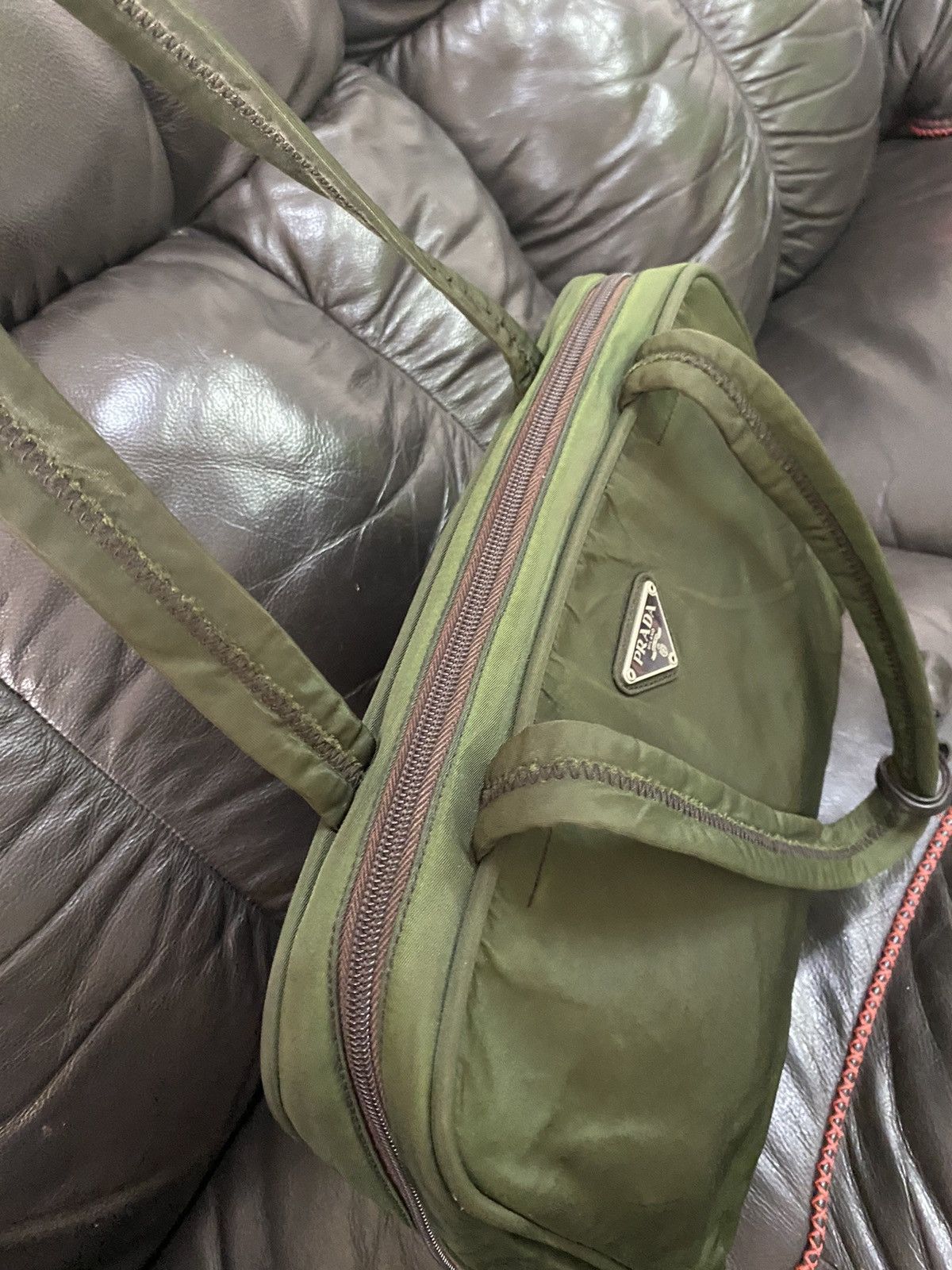 Prada Authentic Vintage Prada Tessuto Nyalon Green Shoulder Bag Size ONE SIZE - 19 Thumbnail