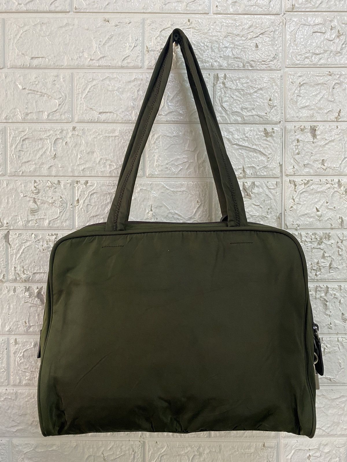 Prada Authentic Vintage Prada Tessuto Nyalon Green Shoulder Bag Size ONE SIZE - 2 Thumbnail