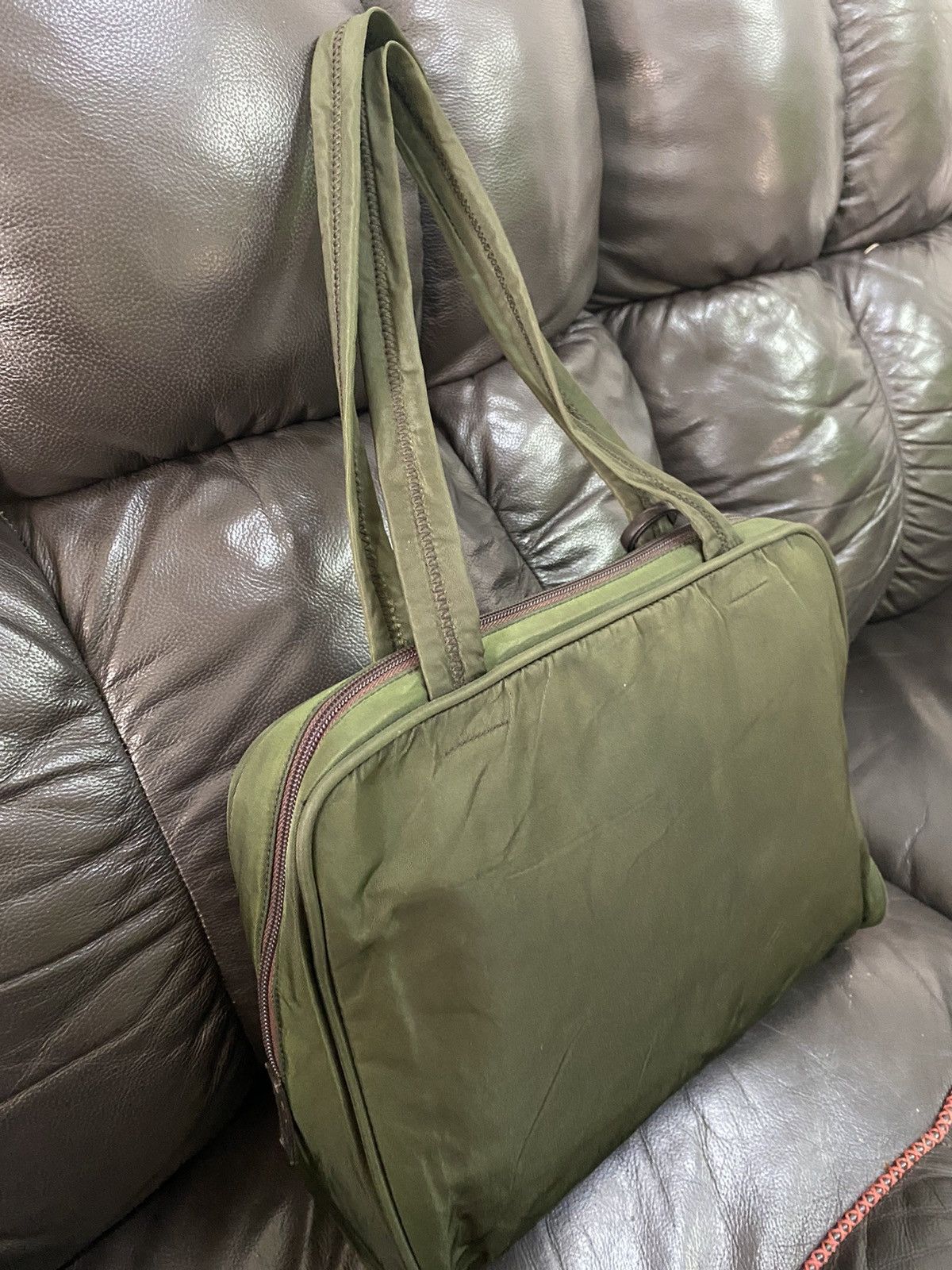 Prada Authentic Vintage Prada Tessuto Nyalon Green Shoulder Bag Size ONE SIZE - 9 Thumbnail