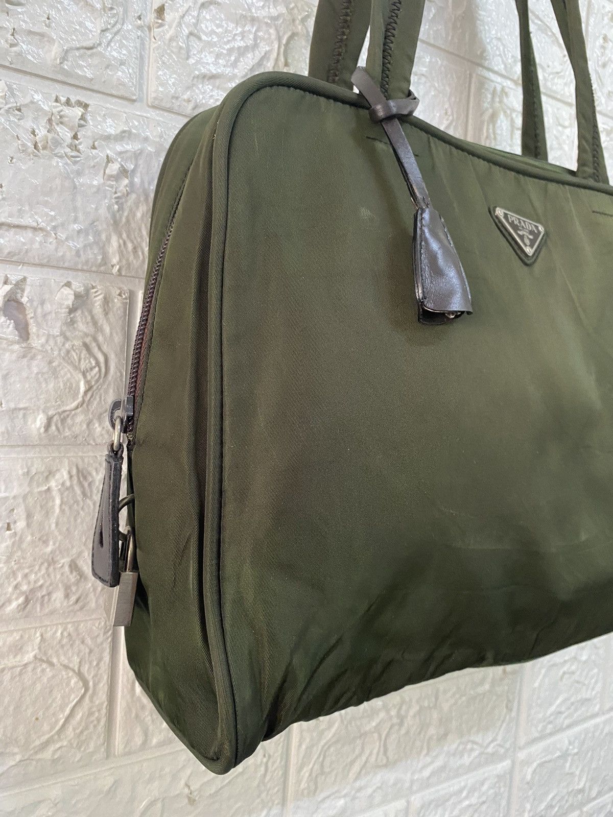 Prada Authentic Vintage Prada Tessuto Nyalon Green Shoulder Bag Size ONE SIZE - 3 Thumbnail