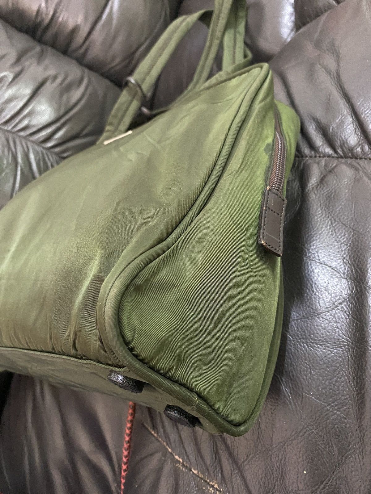 Prada Authentic Vintage Prada Tessuto Nyalon Green Shoulder Bag Size ONE SIZE - 13 Thumbnail