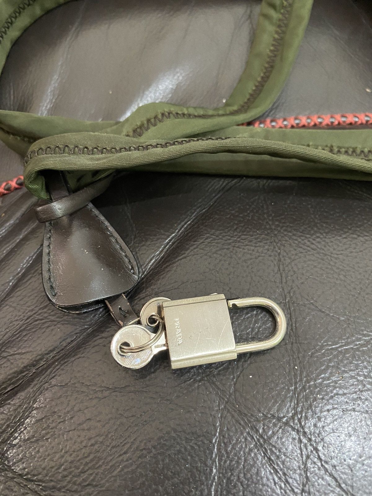 Prada Authentic Vintage Prada Tessuto Nyalon Green Shoulder Bag Size ONE SIZE - 23 Thumbnail