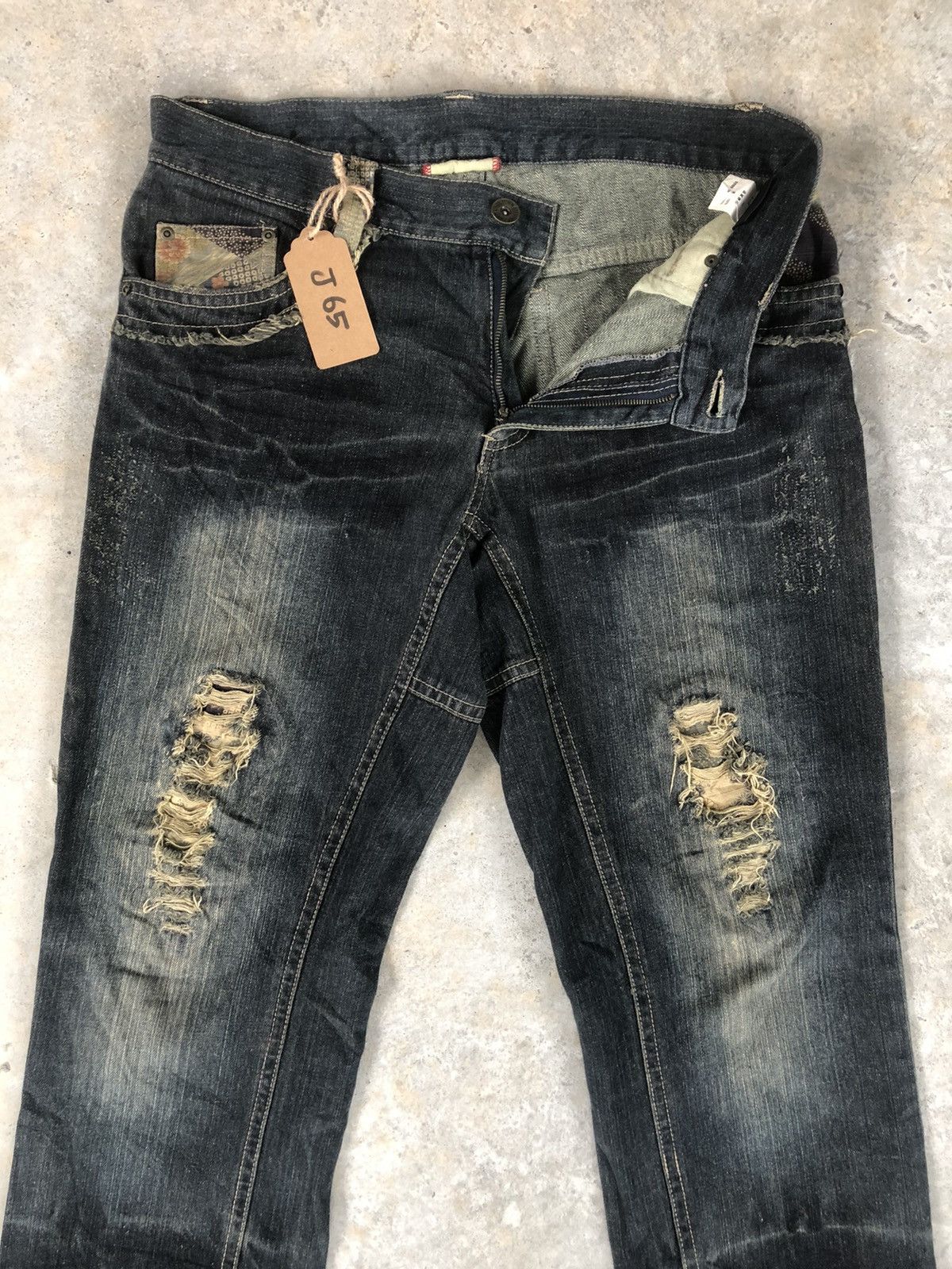 Japanese Brand Vintage GUMU Distressed Jeans Patchwork Denim Size US 35 - 3 Thumbnail