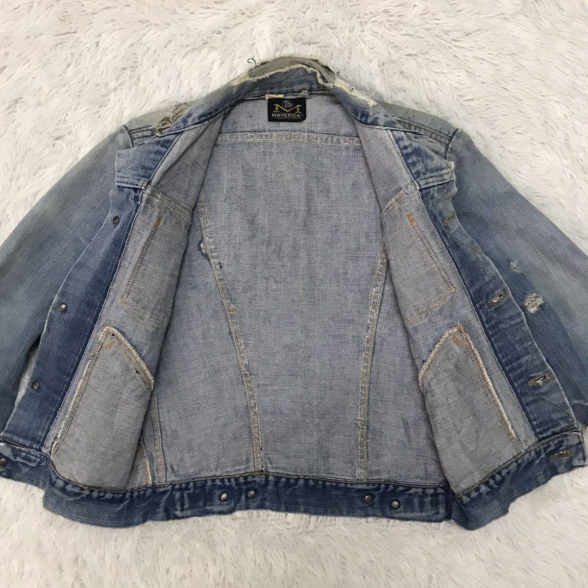 Other Distressed Vintage 70/80s Maverick Denim Trucker Jacket Size US S / EU 44-46 / 1 - 16 Thumbnail