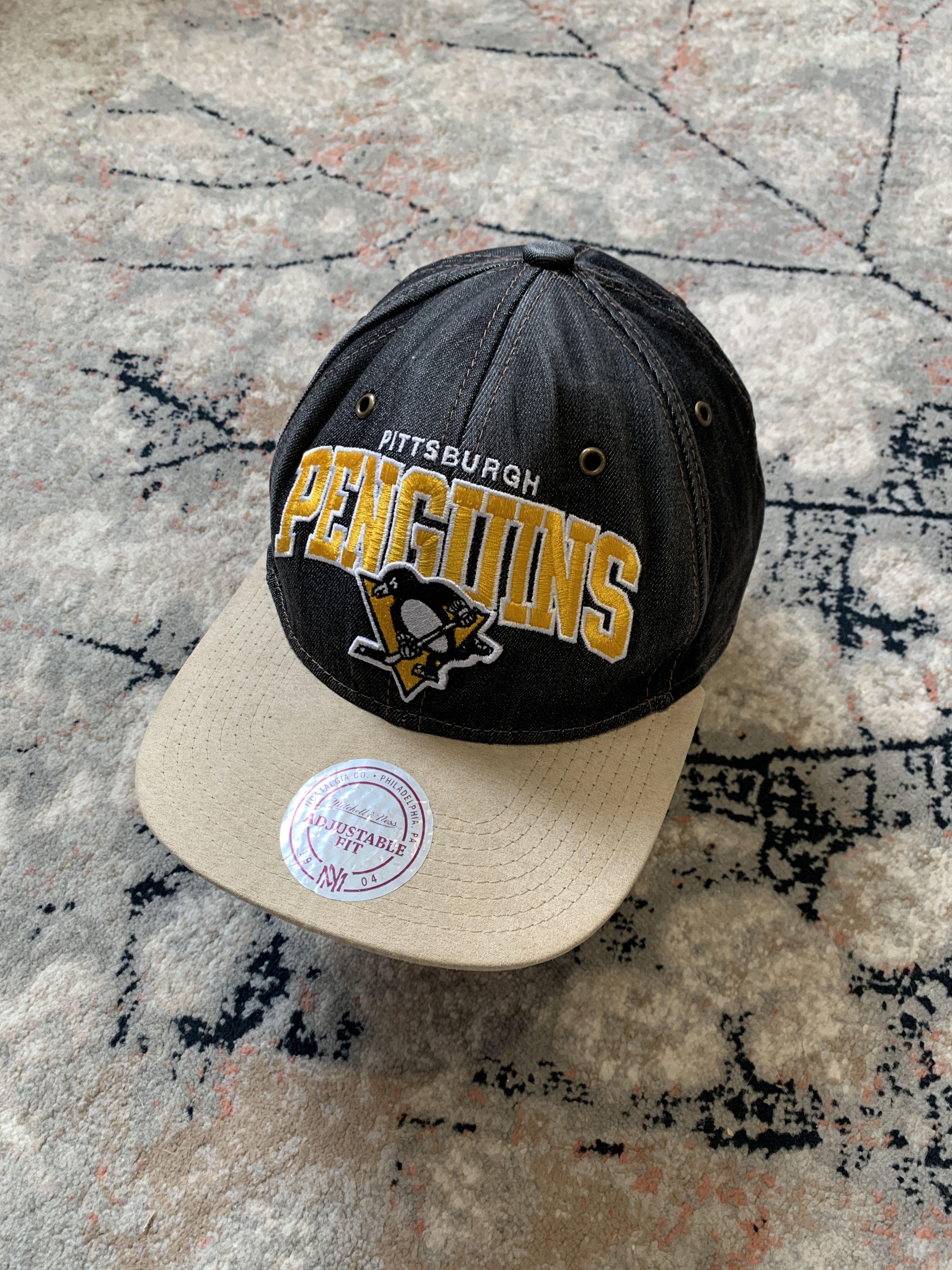Mitchell & Ness Mitchell & Ness Pittsburg Penguins Vintage Cap Size ONE SIZE - 1 Thumbnail
