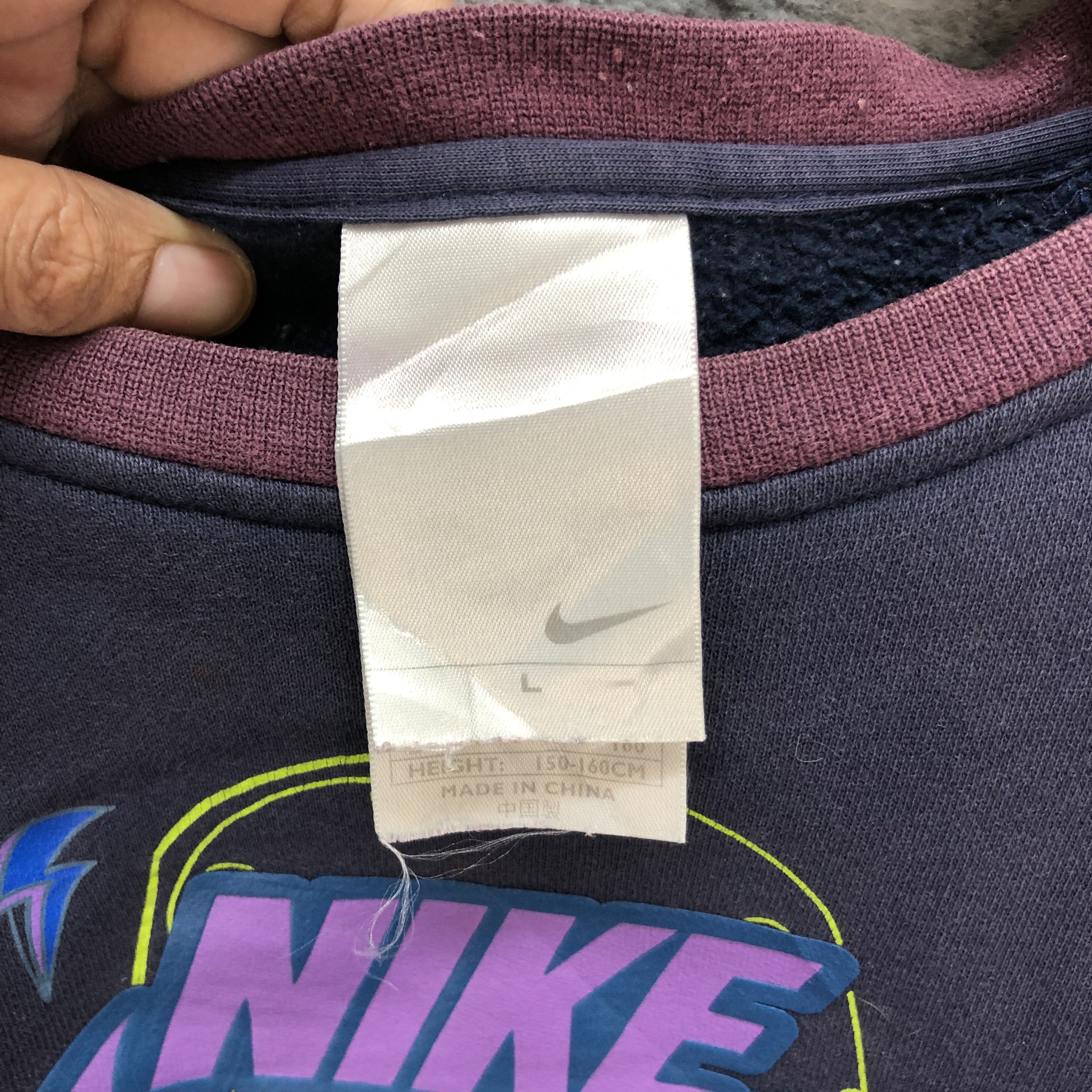 Nike Nike Team Swoosh Big Logo Colorblock Sweater #5403-188 Size US L / EU 52-54 / 3 - 8 Thumbnail