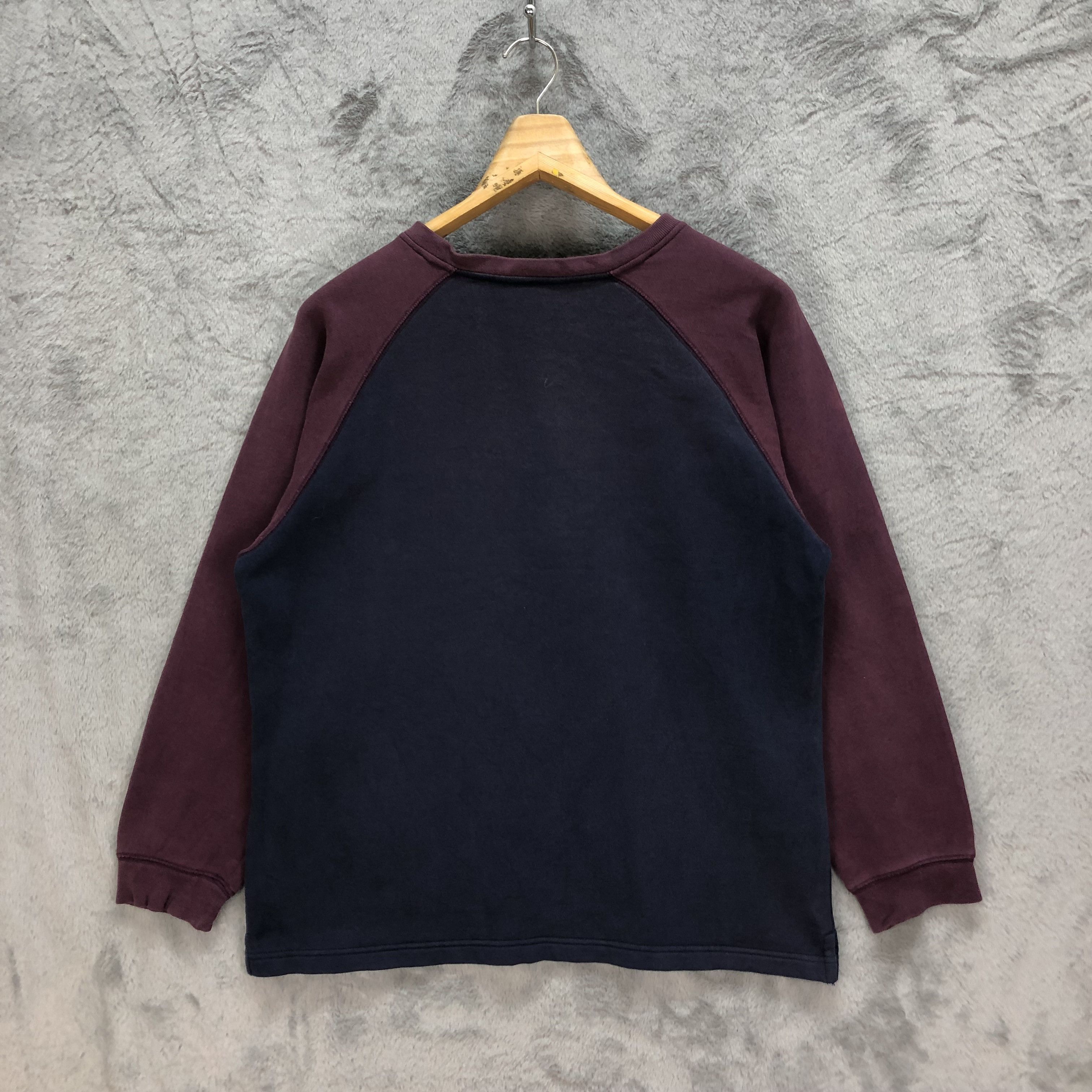 Nike Nike Team Swoosh Big Logo Colorblock Sweater #5403-188 Size US L / EU 52-54 / 3 - 10 Thumbnail