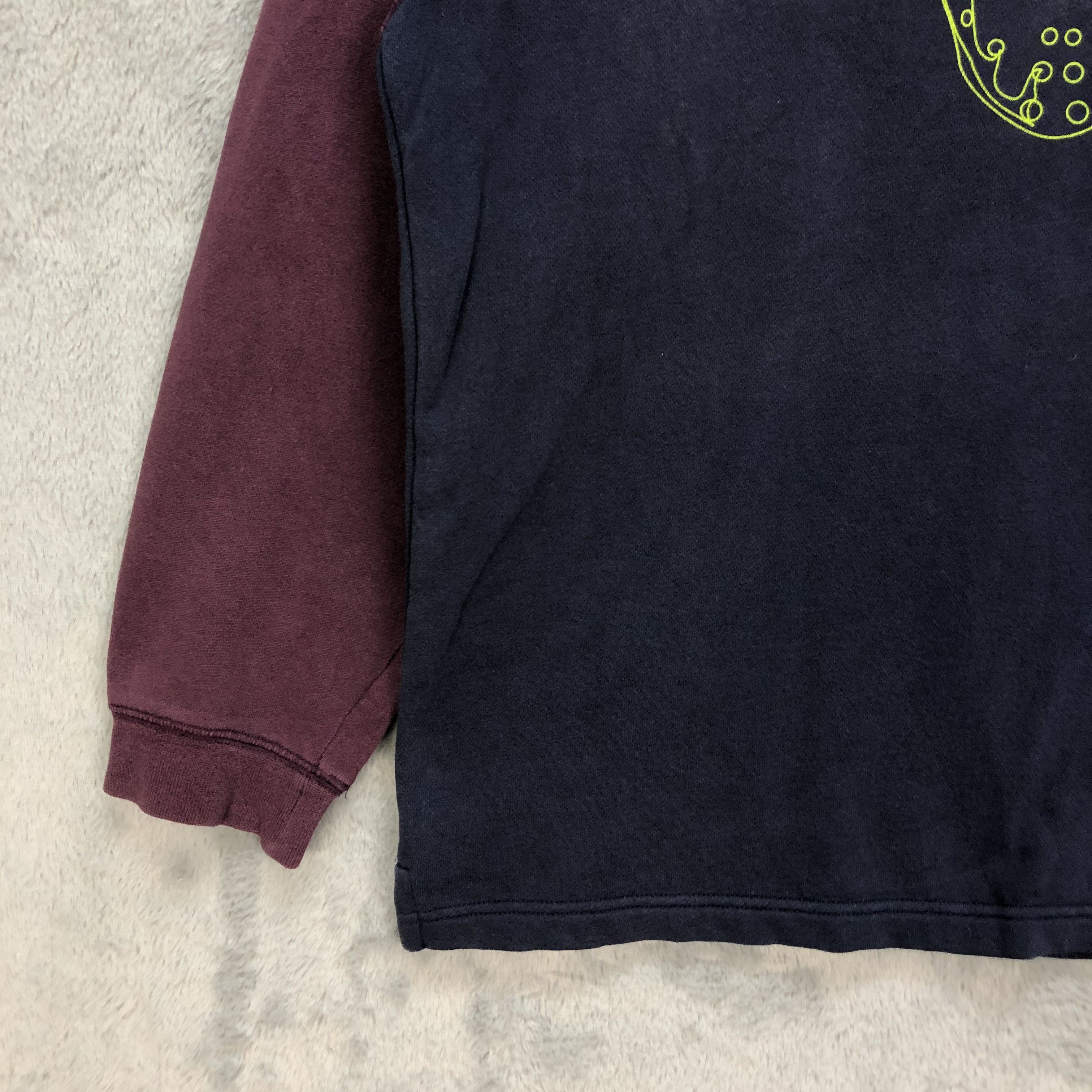 Nike Nike Team Swoosh Big Logo Colorblock Sweater #5403-188 Size US L / EU 52-54 / 3 - 6 Thumbnail