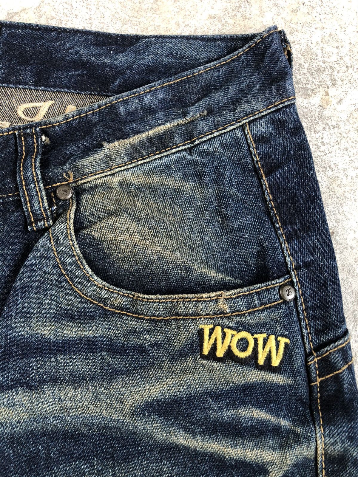 Japanese Brand Rare Yoshitomo Nara Lolita Distressed Jeans Size US 34 / EU 50 - 7 Thumbnail