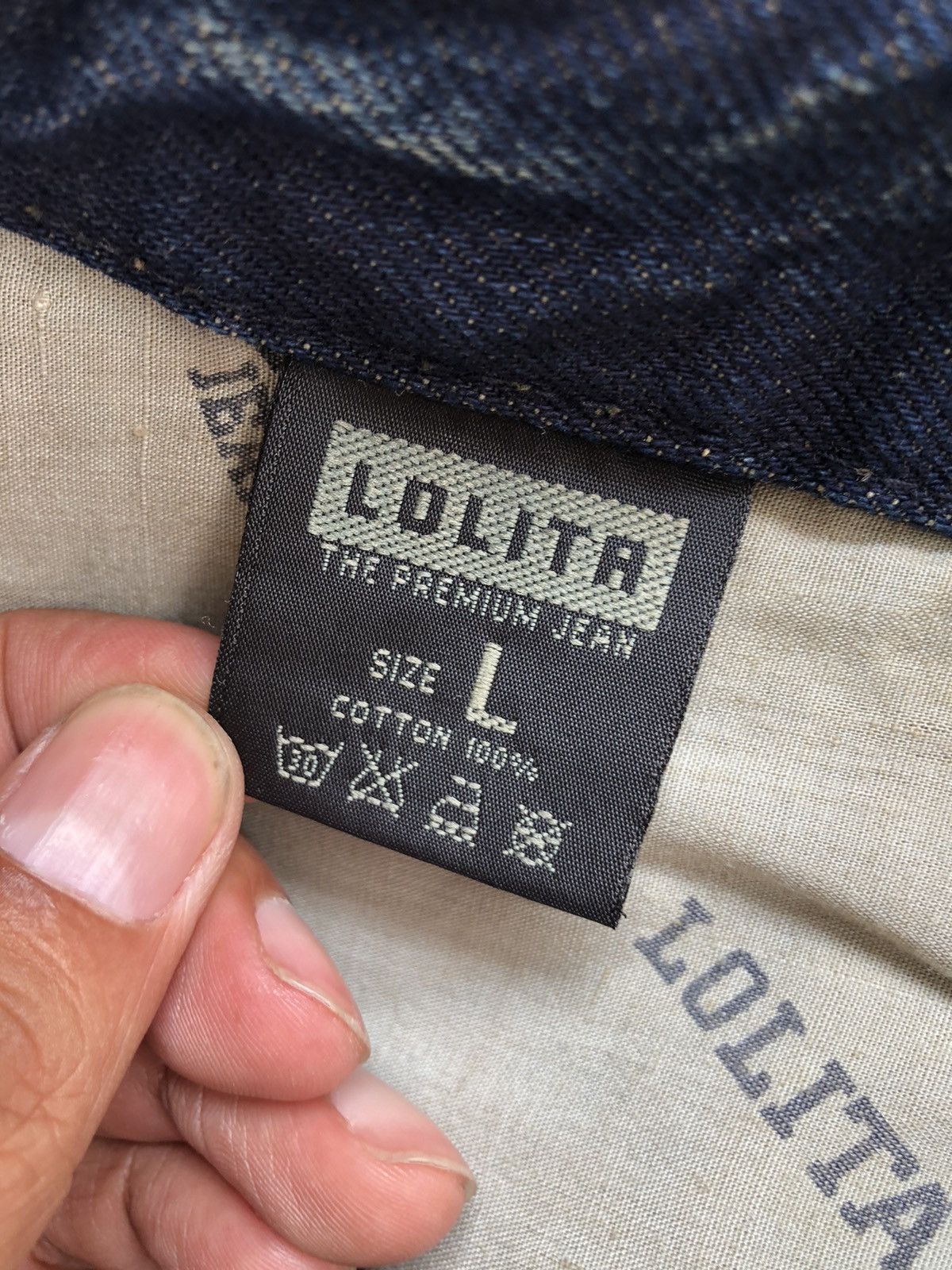 Japanese Brand Rare Yoshitomo Nara Lolita Distressed Jeans Size US 34 / EU 50 - 17 Thumbnail