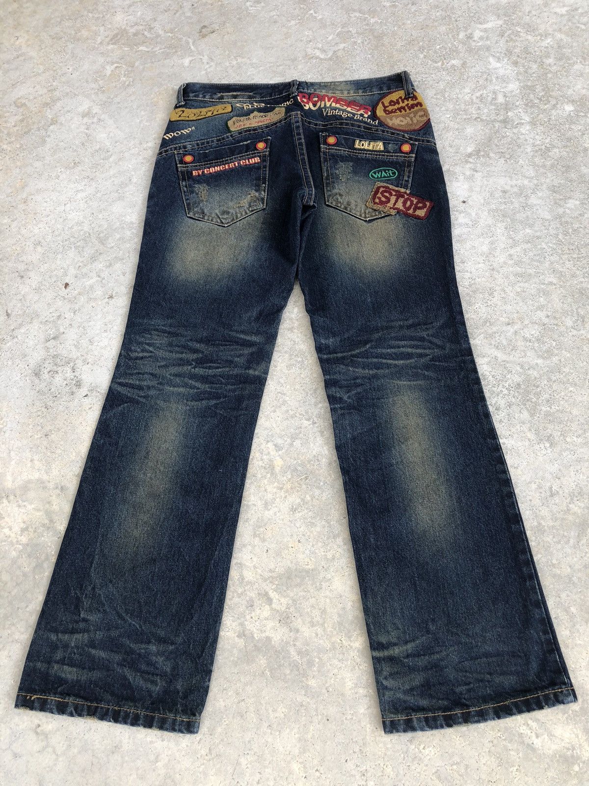 Japanese Brand Rare Yoshitomo Nara Lolita Distressed Jeans Size US 34 / EU 50 - 2 Thumbnail