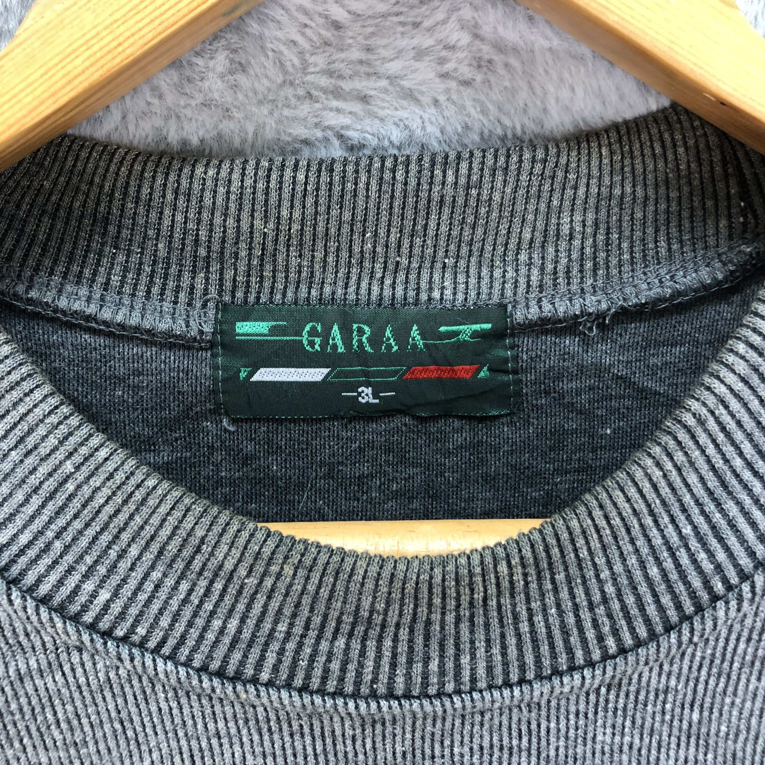 Vintage Vintage GAARA Embroidery Big Logo Sweatshirts #4856-174 Size US XL / EU 56 / 4 - 9 Thumbnail